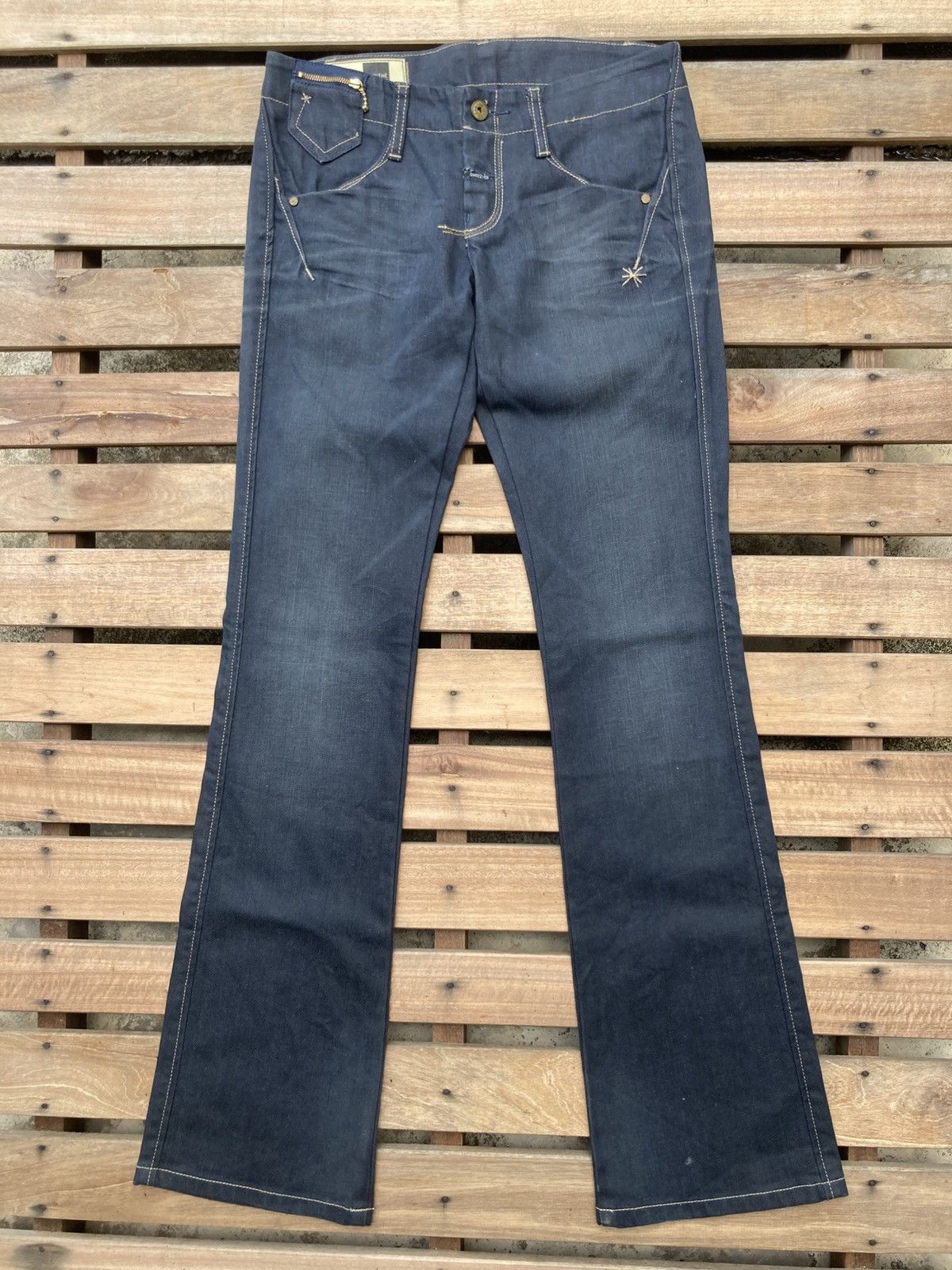 Marithe + Francois Girbaud Le Jean De Marithe Francois Girbaud Flare Blue Star Jeans Size 30" / US 8 / IT 44 - 2 Thumbnail