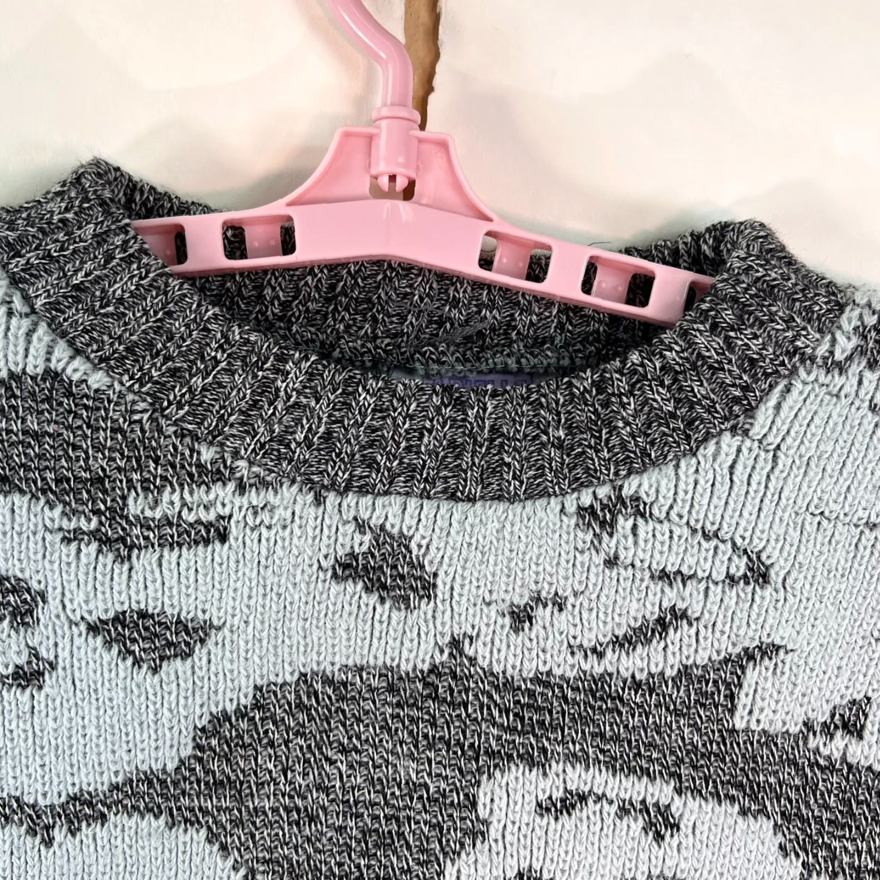 Vintage Arielle Vintage Slouchy Geometric Sweater Womens L Gray Desert Camo USA Made Size L / US 10 / IT 46 - 3 Thumbnail