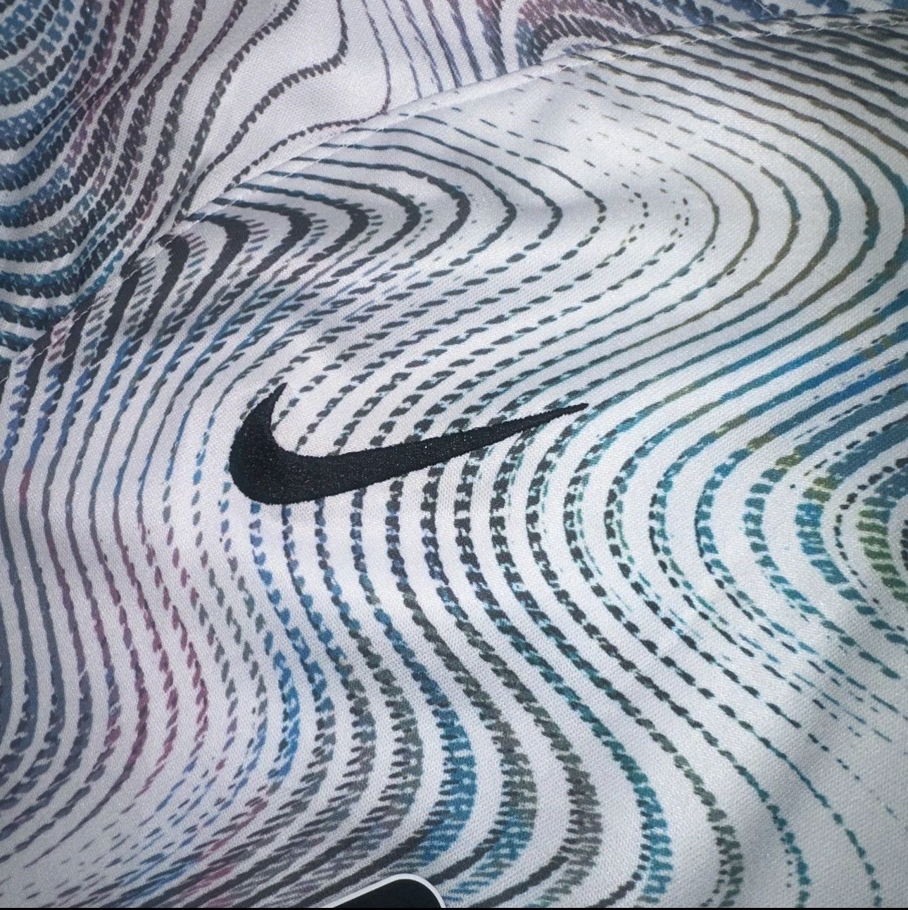 Nike Liverpool 2023 Away SIZE LARGE Size US L / EU 52-54 / 3 - 4 Thumbnail