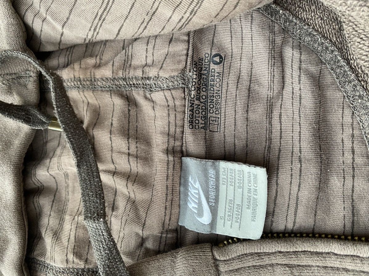 Nike × Vintage Vintage Y2K Nike Zip-Up Hoodie Brown Size US S / EU 44-46 / 1 - 6 Thumbnail