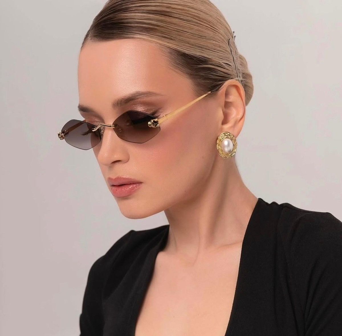 Cartier PANTHÈRE DE CARTIER SUNGLASSES with Gold Temples Size ONE SIZE - 1 Thumbnail