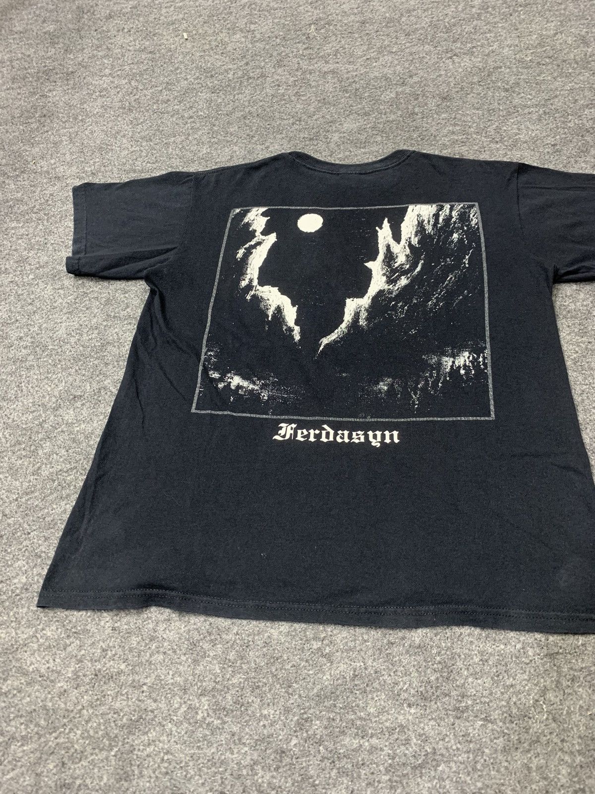 Band Tees darkthrone transilvanian hunger 00s Size US M / EU 48-50 / 2 - 4 Thumbnail