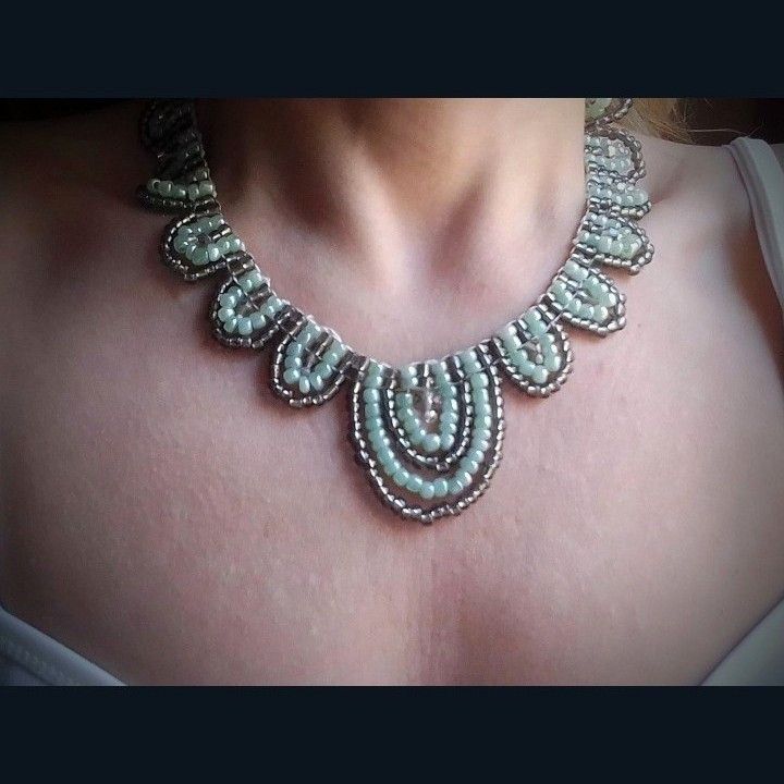 Handmade Necklace Vintage antique style. Elegant Green Beaded Size ONE SIZE - 4 Thumbnail