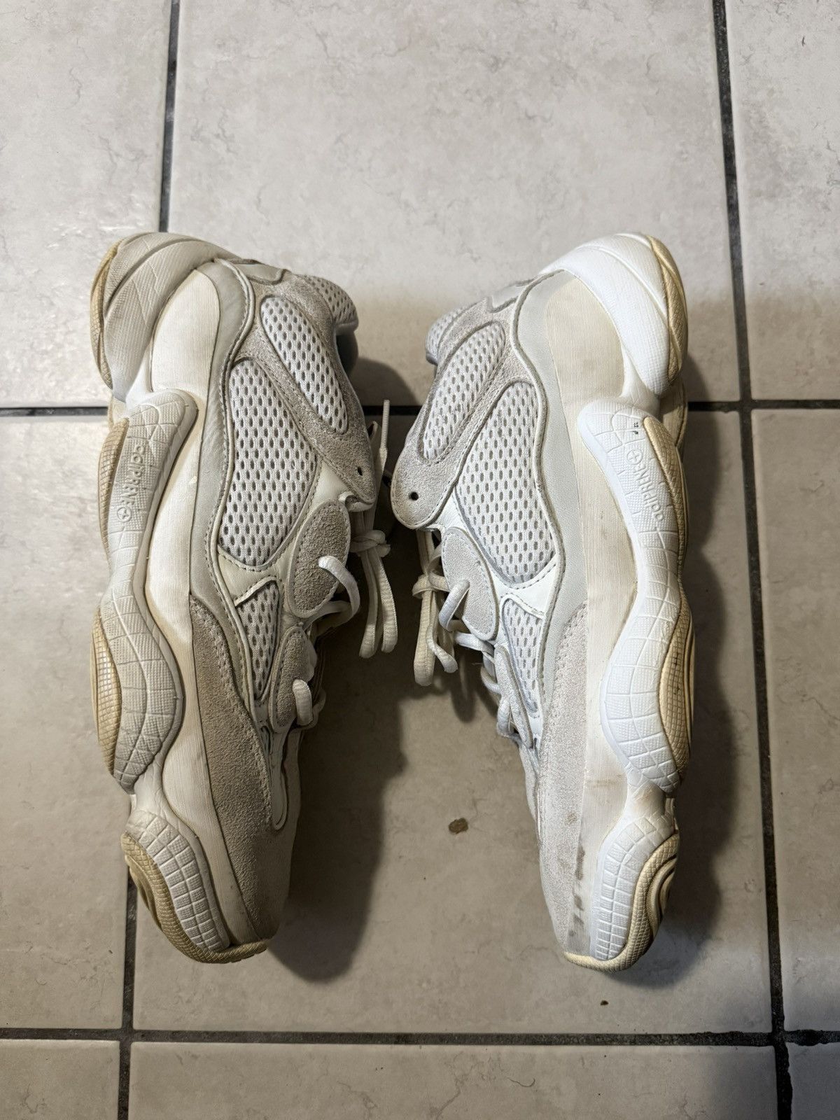 Adidas Adidas Yeezy 500 Blush Size US 10.5 / EU 43-44 - 1 Thumbnail