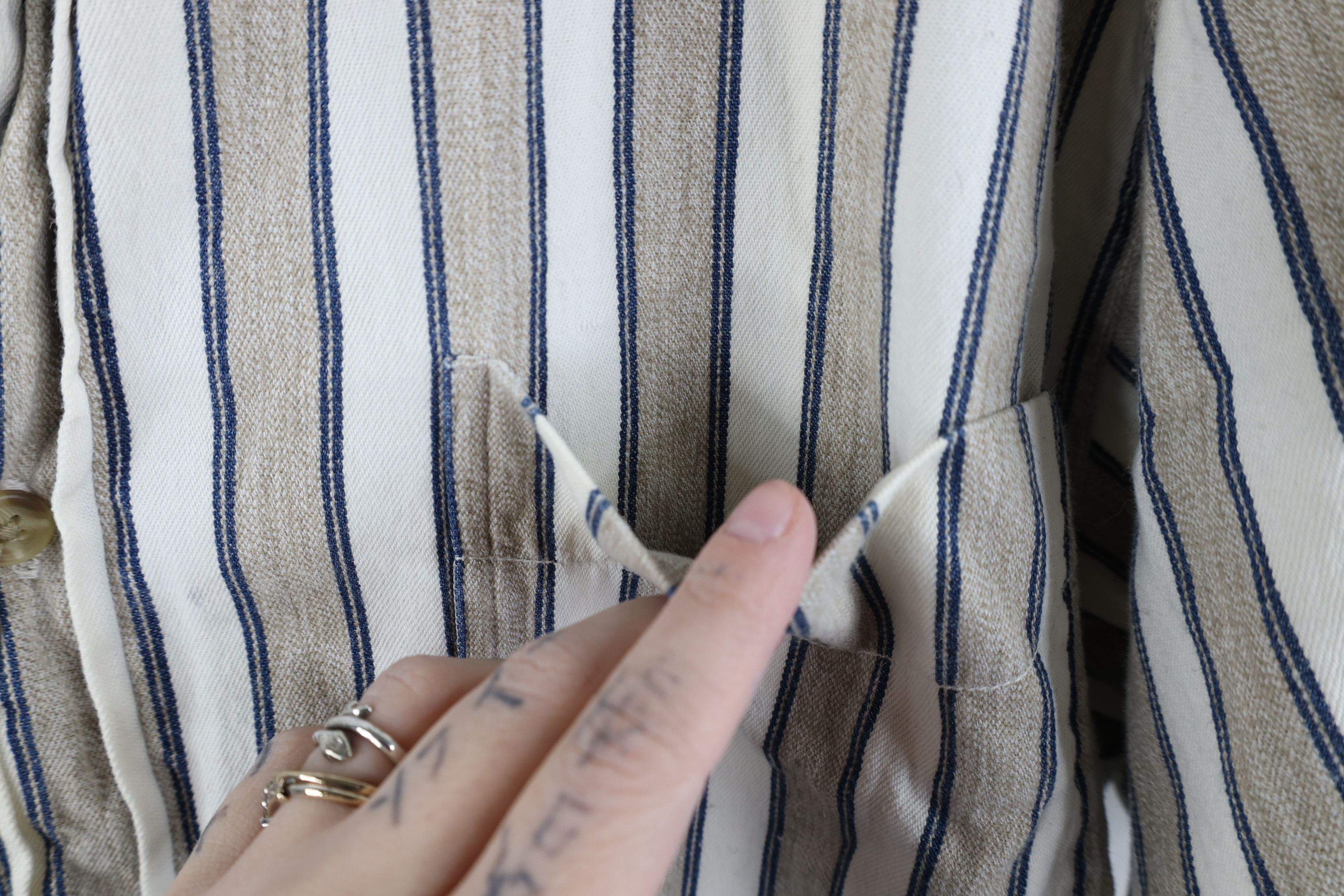 Vintage Vintage 90s Streetwear Baggy Fit Striped Button Down Shirt Size US XXL / EU 58 / 5 - 6 Thumbnail