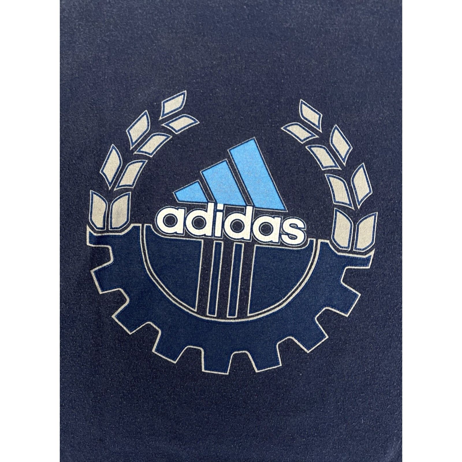 Adidas VINTAGE adidas T-Shirt Crest Logo USA Made 90s Size Large Blue Shirt Men Size US L / EU 52-54 / 3 - 7 Thumbnail