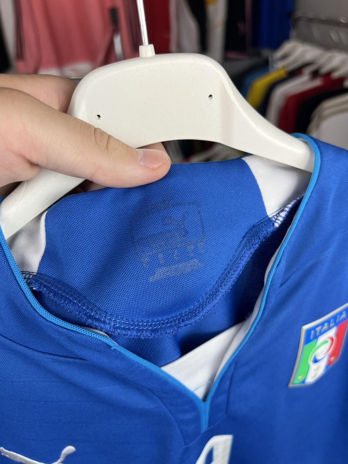 Puma Soccer Jersey Puma Italy World Cup 2014/15 Balotelli #9 Size US L / EU 52-54 / 3 - 8 Thumbnail