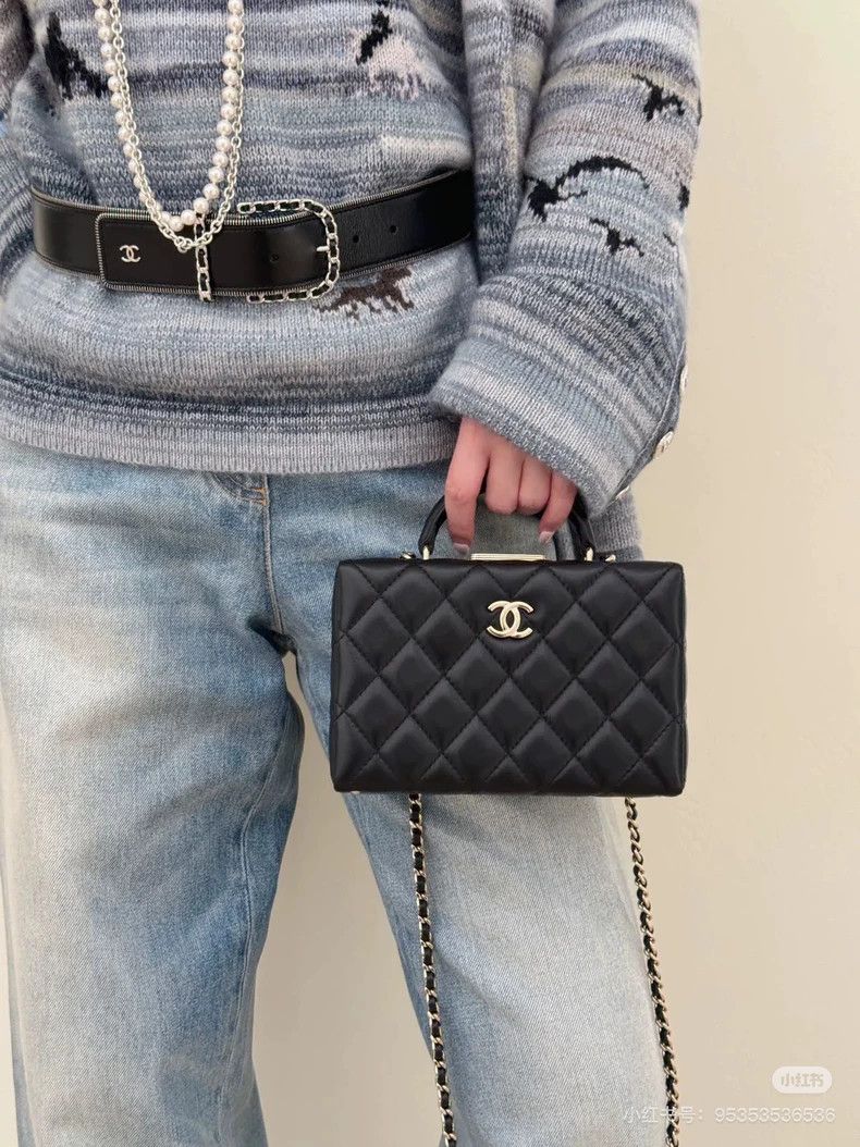 Chanel Chanel 24k gray cashmere bird sea view pattern knitted one Size XXS / US 00 / IT 34 - 9 Thumbnail