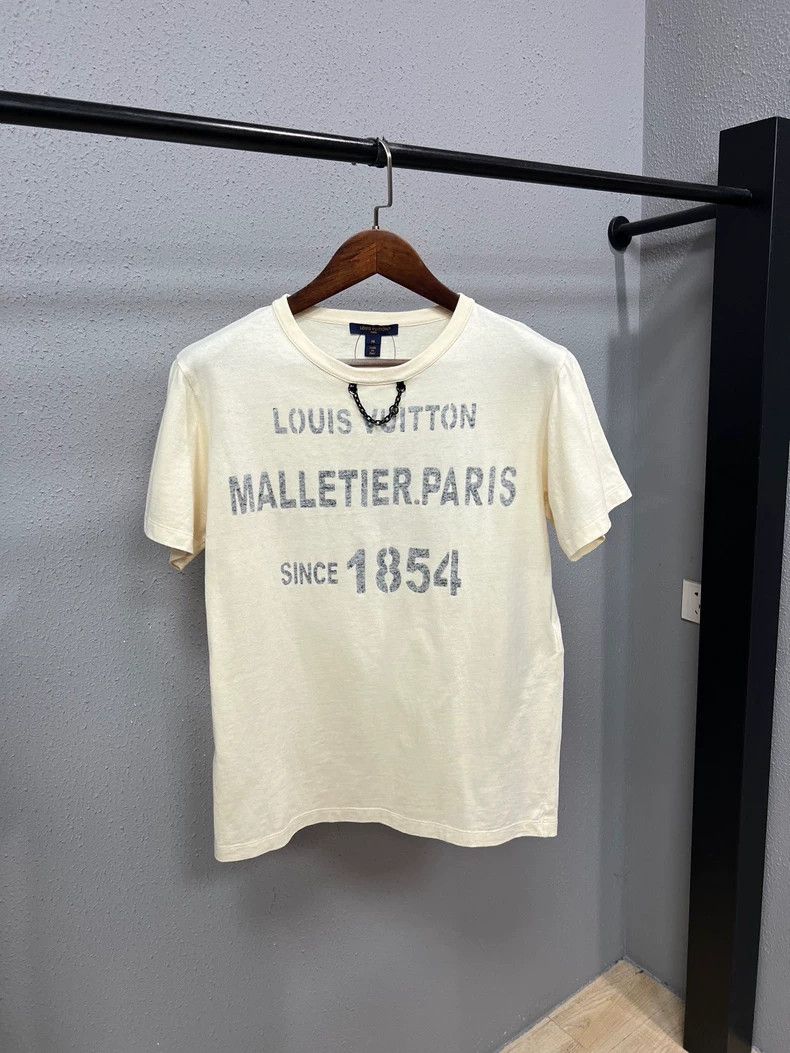 Louis Vuitton Louis Vuitton Beige Slogan Chain Short Sleeve - dmc Size US M / EU 48-50 / 2 - 1 Thumbnail