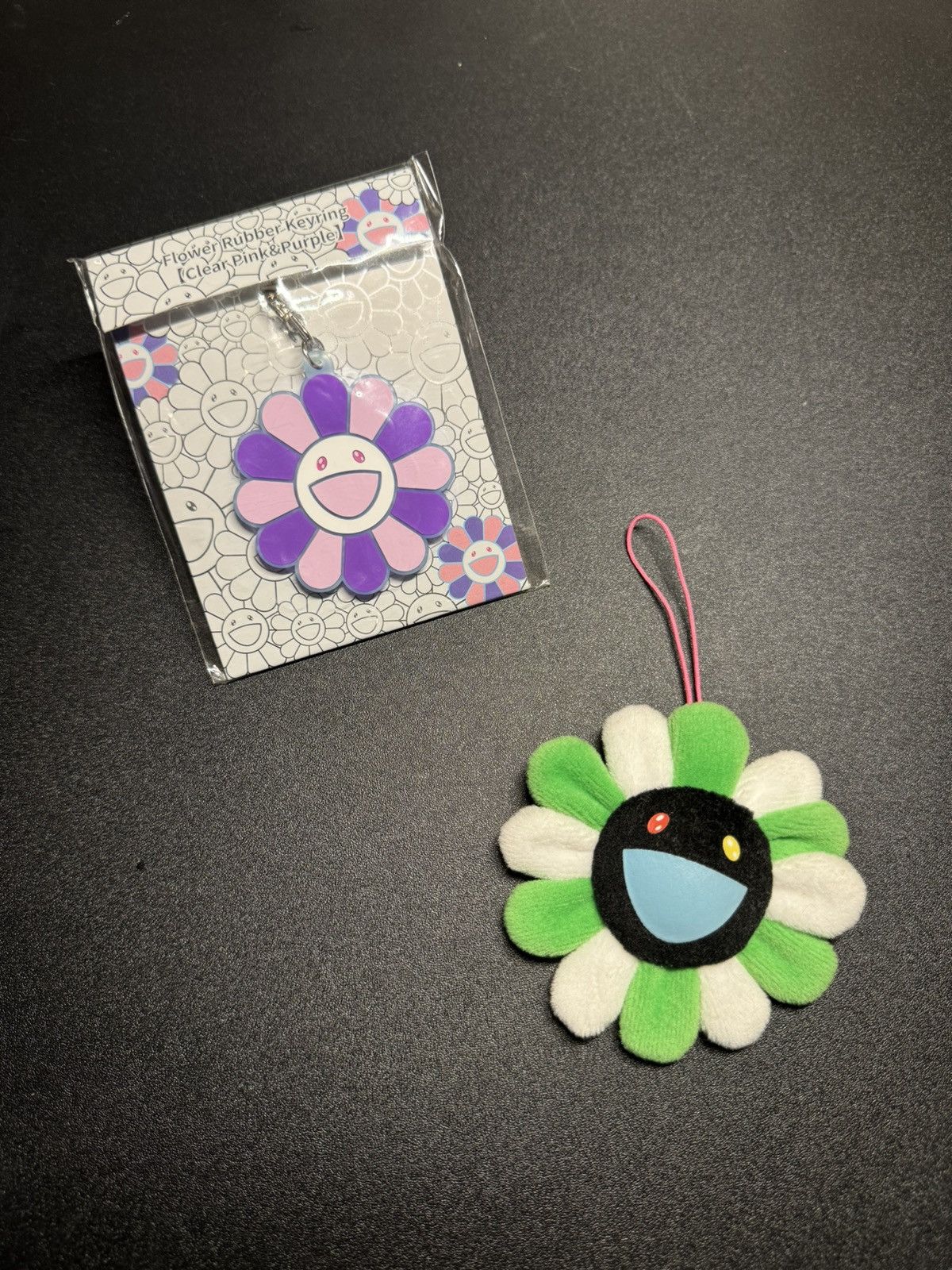 Takashi Murakami Takashi Murakami Flower Keychain Rubber and Plush Set of 2 Size ONE SIZE - 1 Thumbnail
