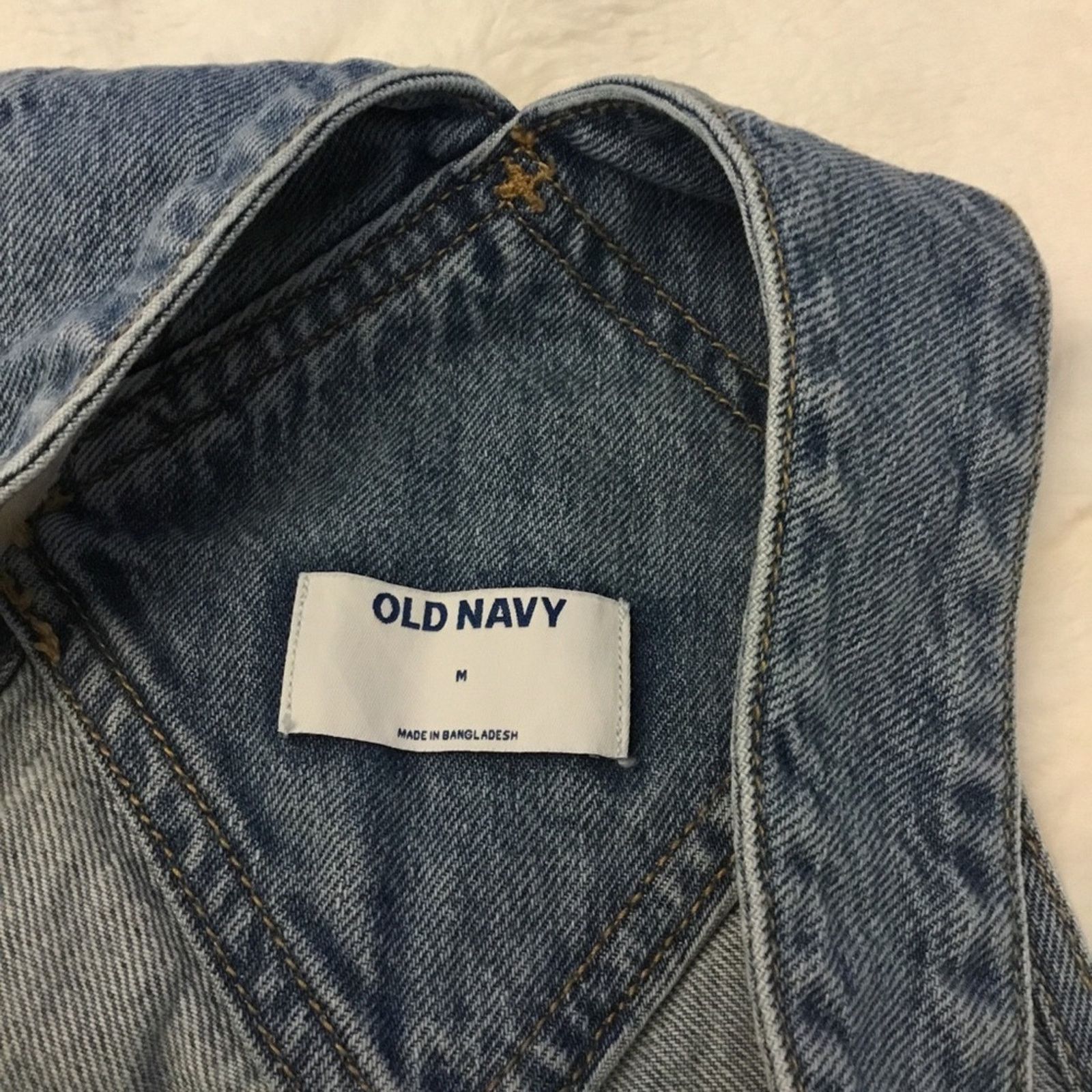 Old Navy Old Navy Blue Distressed Denim Overalls Rompers Size 32" / US 10 / IT 46 - 15 Thumbnail
