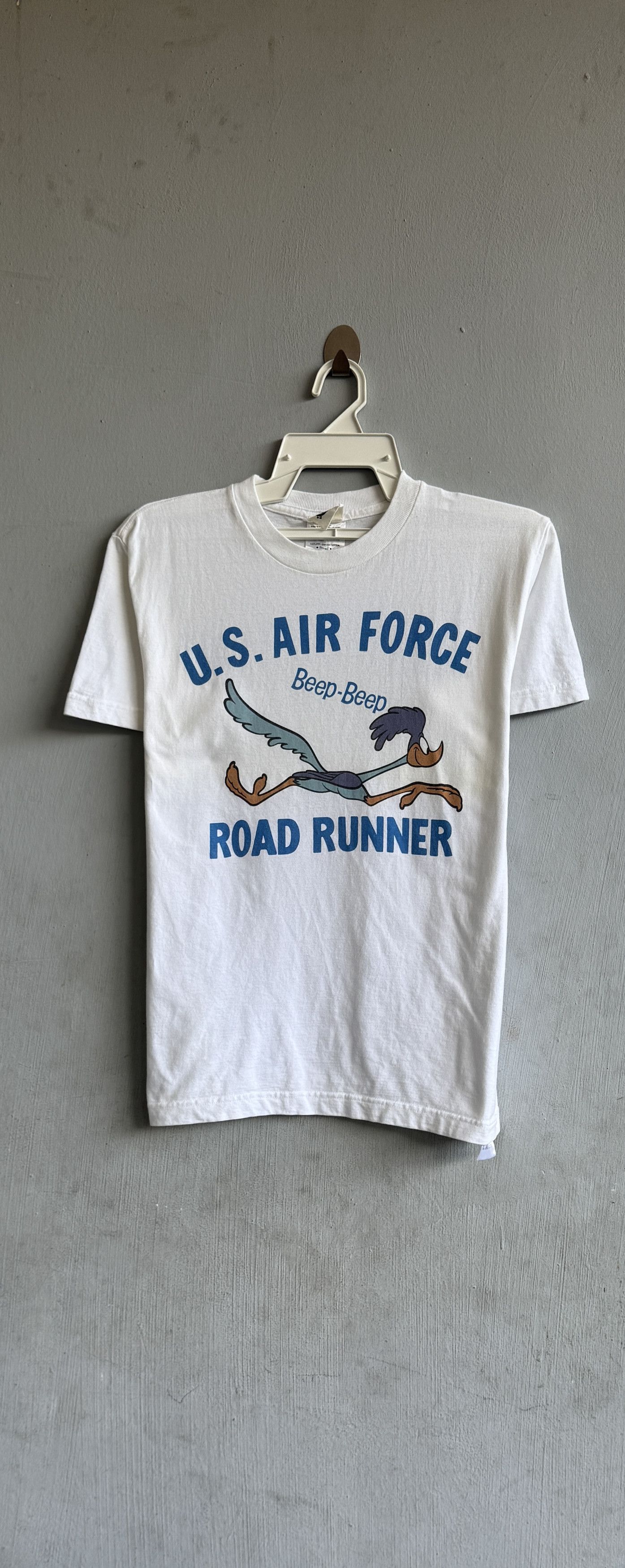 Disney U.S. Air Force Beep-Beep Road Runner T-Shirt Size US S / EU 44-46 / 1 - 1 Thumbnail