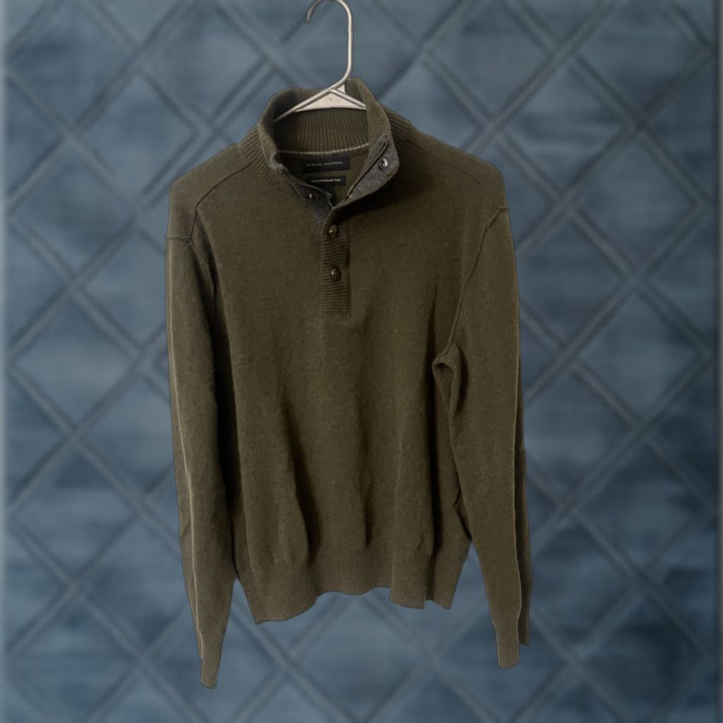 Banana Republic BANANA REPUBLIC ITALIAN YARN 1/4 SNAP POCKET SWEATER Large MENS Green L Pullover Long Sleeve Pockets Vintage Theme Italian Decade 90s Mens Size US L / EU 52-54 / 3 - 1 Thumbnail