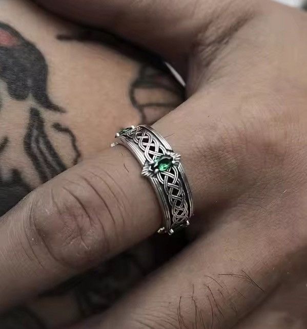 Jewelry Green Stone Adjustable Ring in Silver, Men's