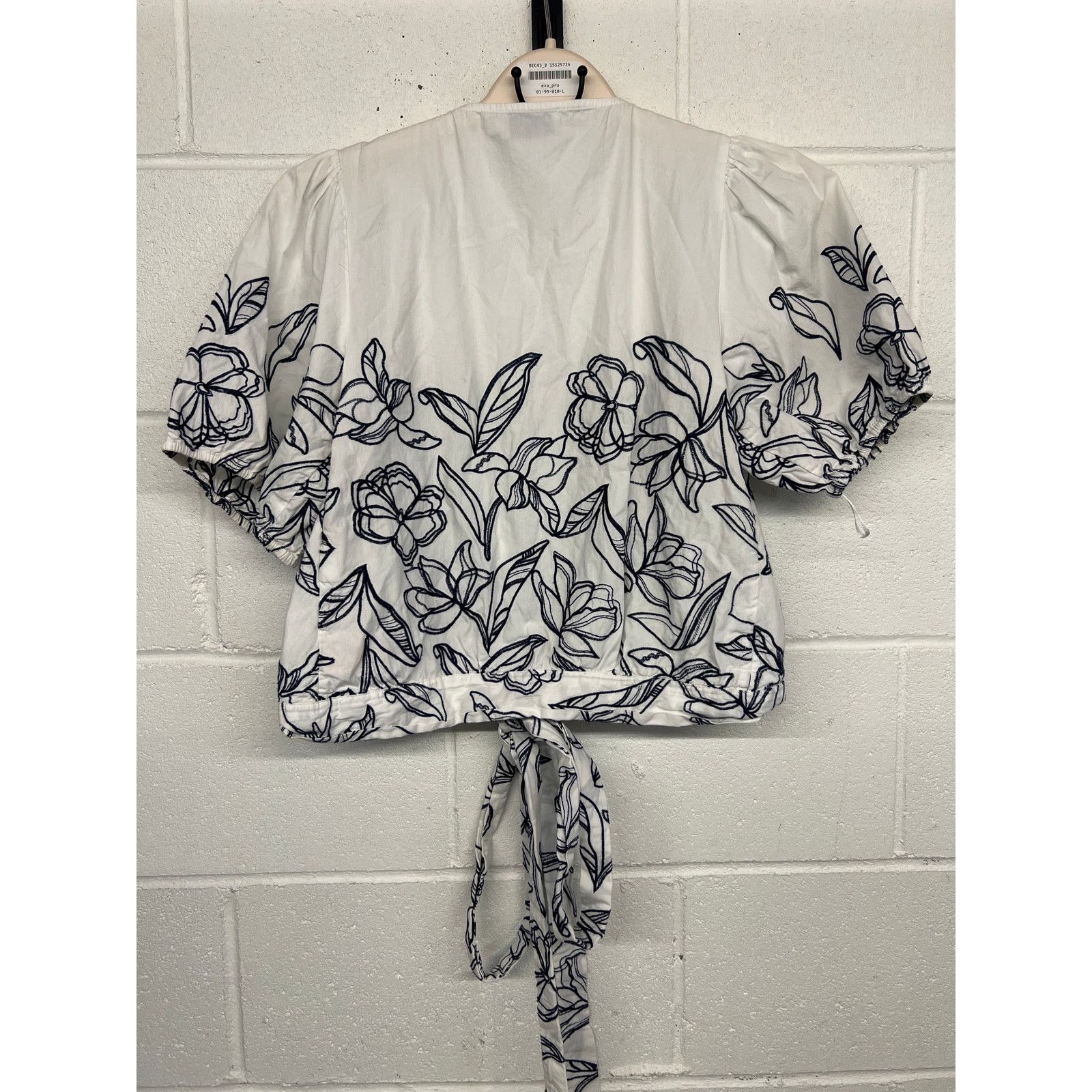 Tanya Taylor Tanya Taylor 4 White Blue Leiria Floral Tie Waist Wrap Top Size S / US 4 / IT 40 - 6 Thumbnail