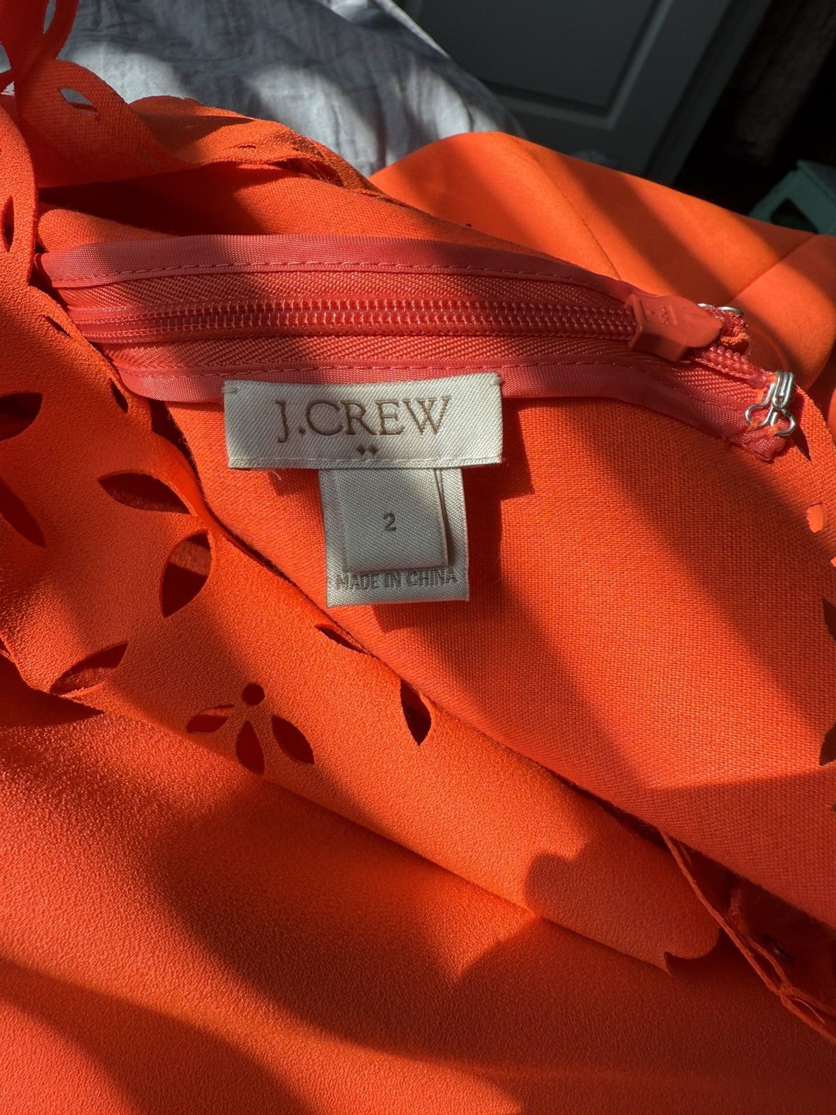 J.Crew J. Crew orange scalloped laser cut shift dress 2 Size XS / US 0-2 / IT 36-38 - 7 Thumbnail