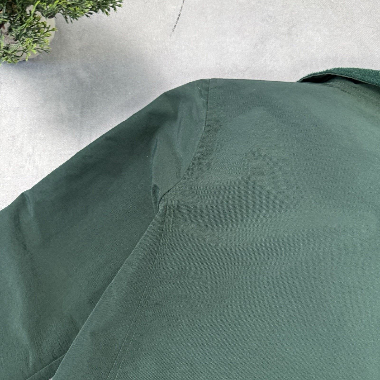 Vintage Vintage Jaguar Racing Jacket Green Wimen Size S Y2K Size US S / EU 44-46 / 1 - 16 Thumbnail