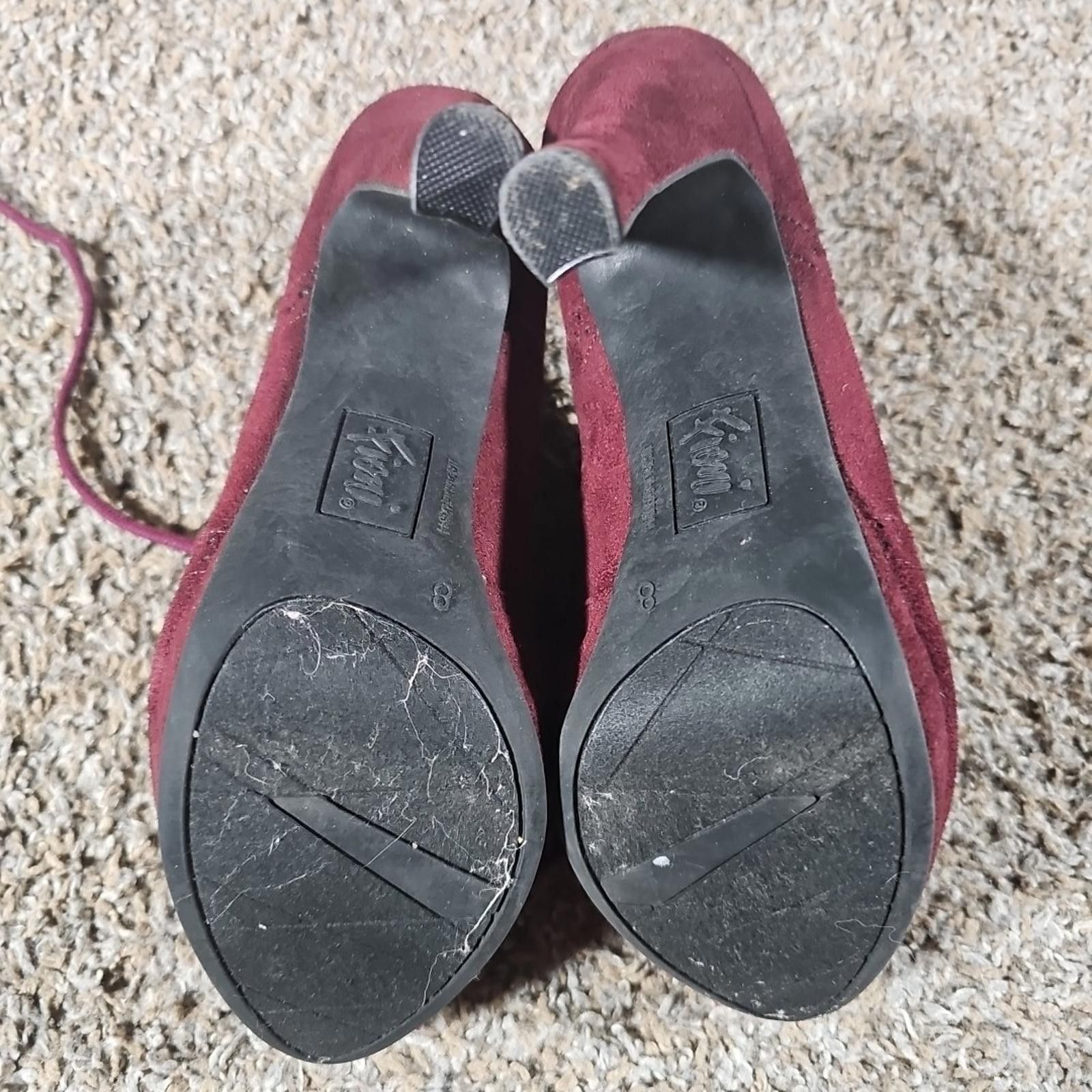 Finisterre fioni Burgundy wingtip heels sz 8 Size US 8 / IT 38 - 8 Thumbnail