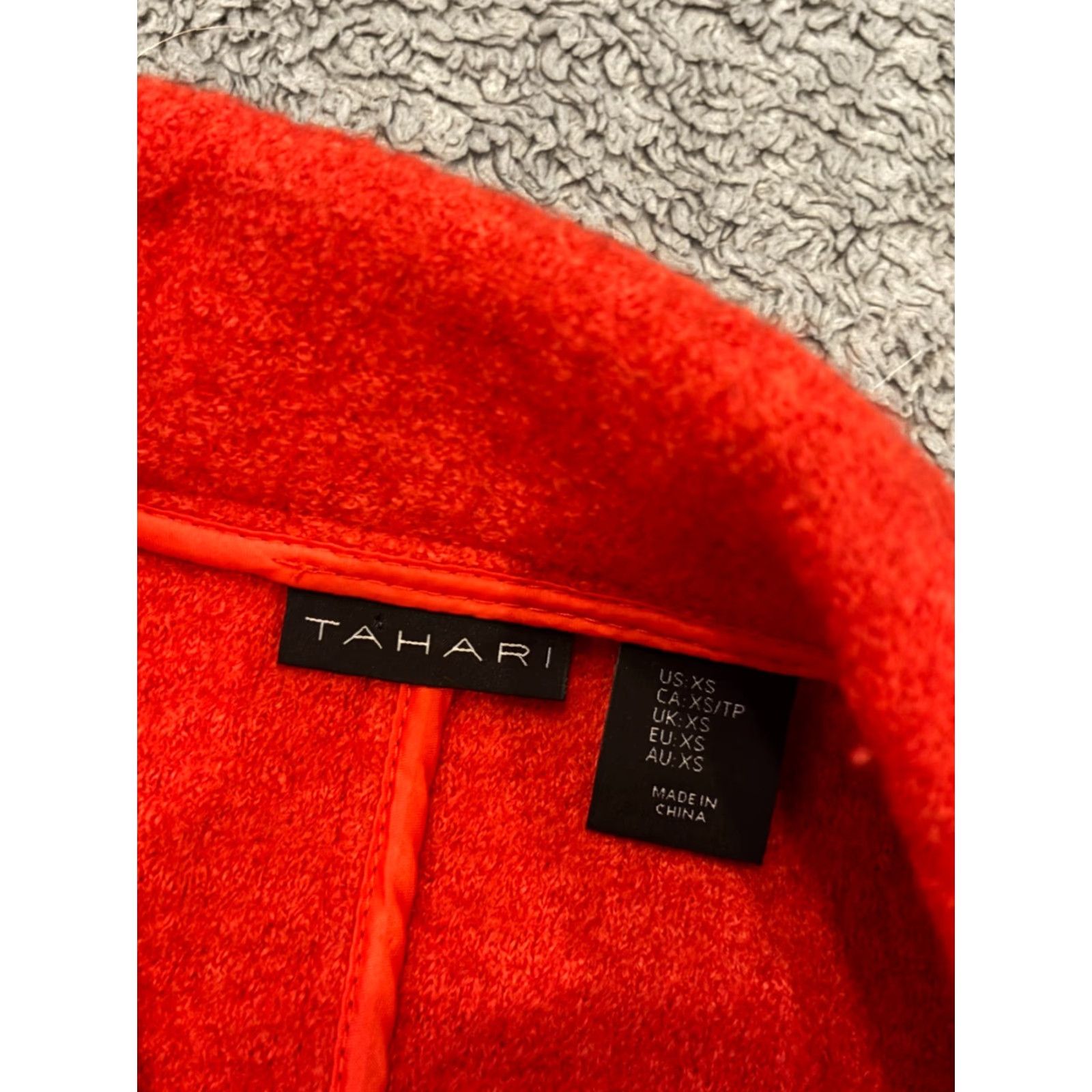 Vintage VINTAGE Tahari Wool Blend Asymmetrical Full Zip Jacket Womens XS Red Long Sleeve Casual Size XS / US 0-2 / IT 36-38 - 2 Thumbnail