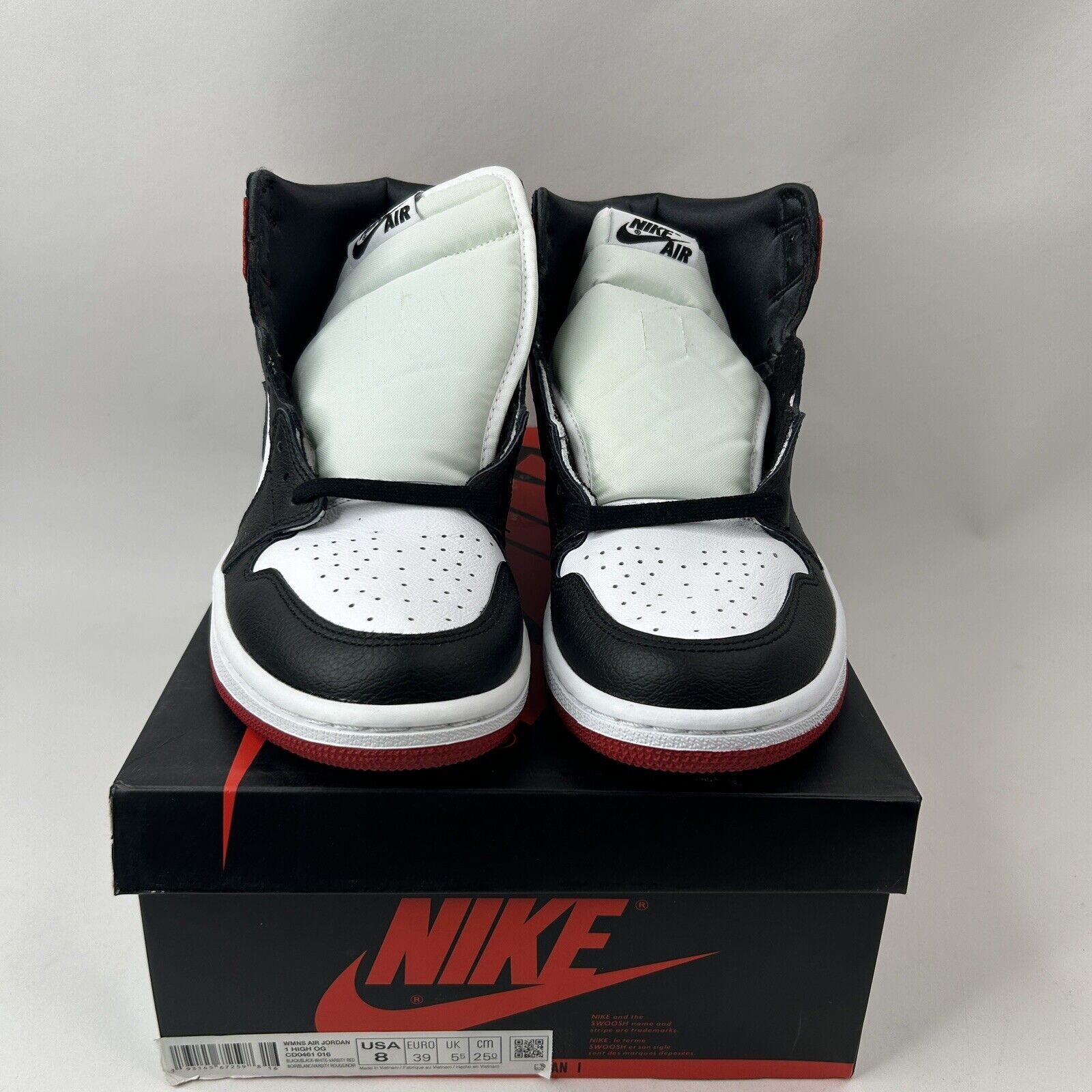 Nike Nike Air Jordan 1 Retro High WMNS “Satin Black Toe” 2024 Size US 8 / IT 38 - 2 Thumbnail