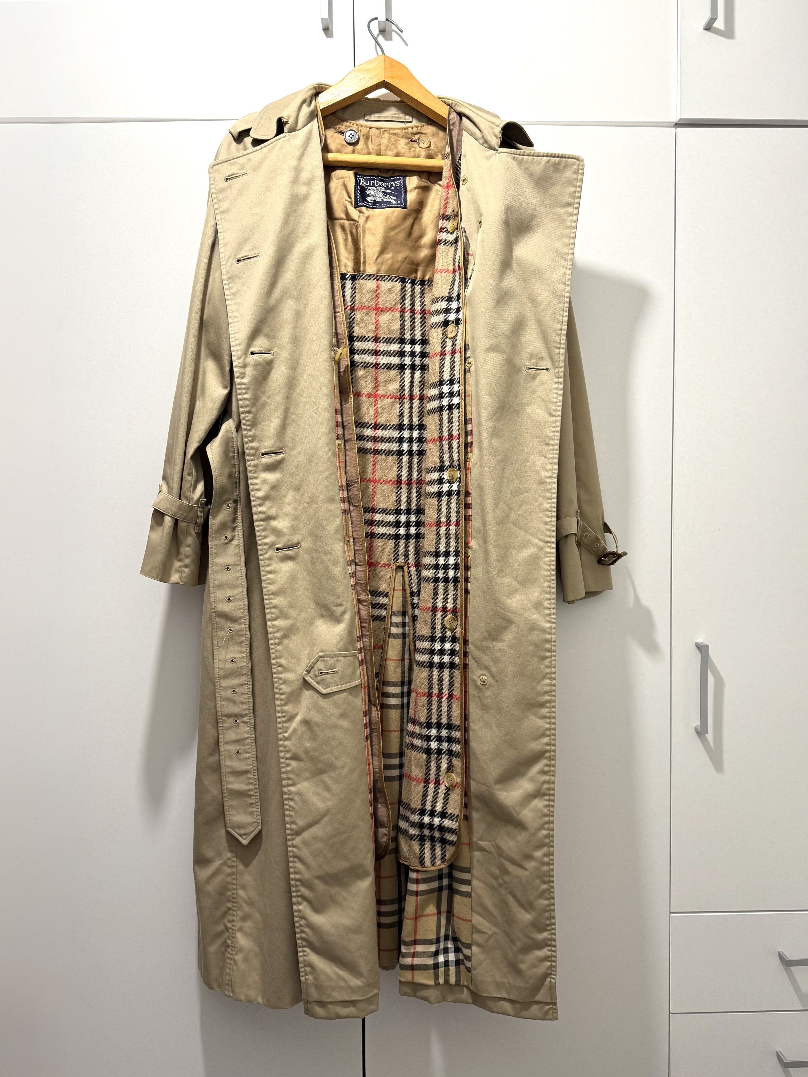 Burberry Women's Vintage Burberry Beige Wool Lined Long Trench Coat Size XL / US 12-14 / IT 48-50 - 2 Thumbnail