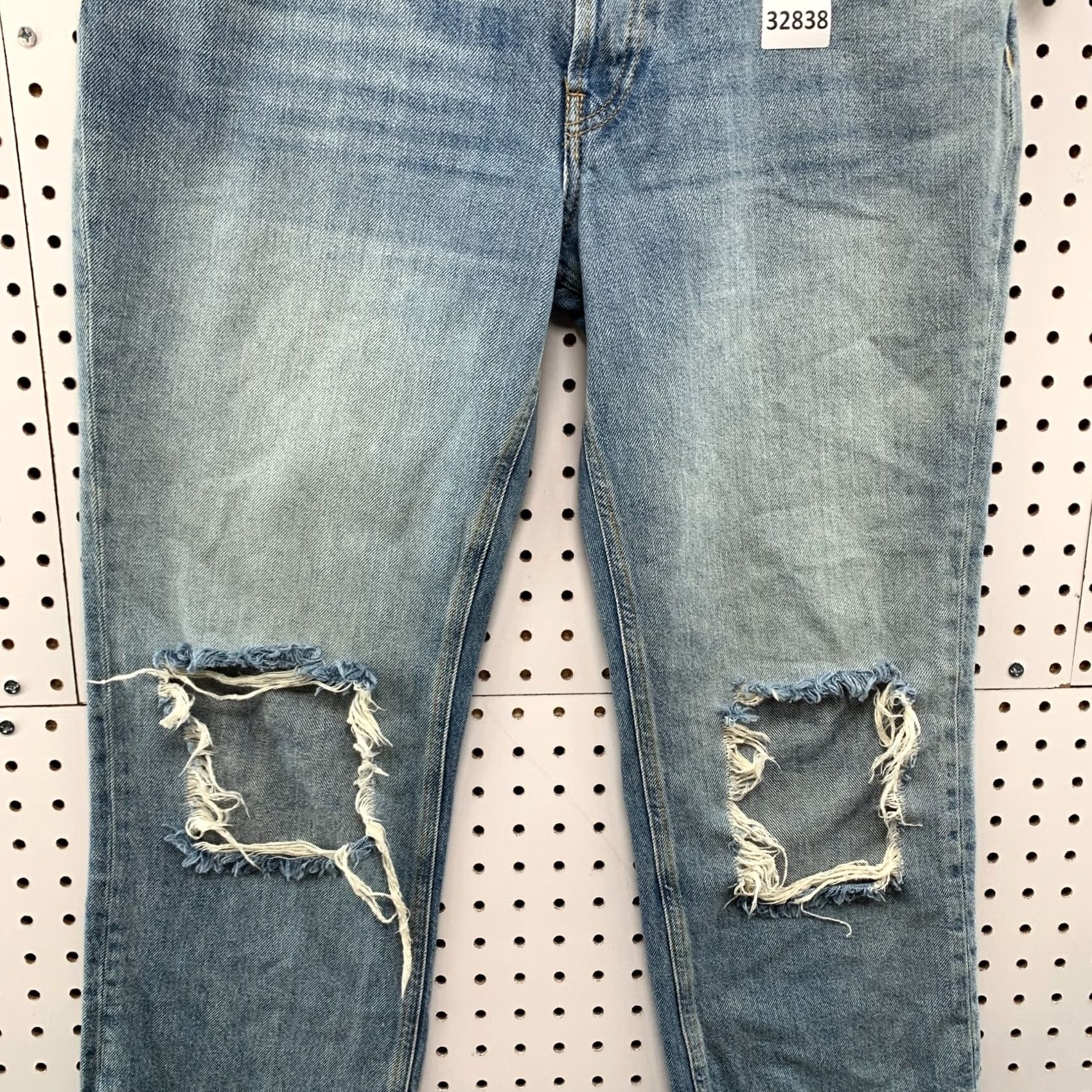 Vintage We The Free Jeans WOmens SIze 28 Fits 30x27 Distressed Raw Hem Casual Blue Denim Size 28" / US 6 / IT 42 - 4 Thumbnail