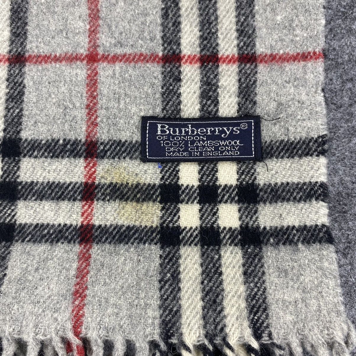 Burberry × Vintage Burberry Scarf # Muffler # Neckwear # D005 Size ONE SIZE - 2 Thumbnail