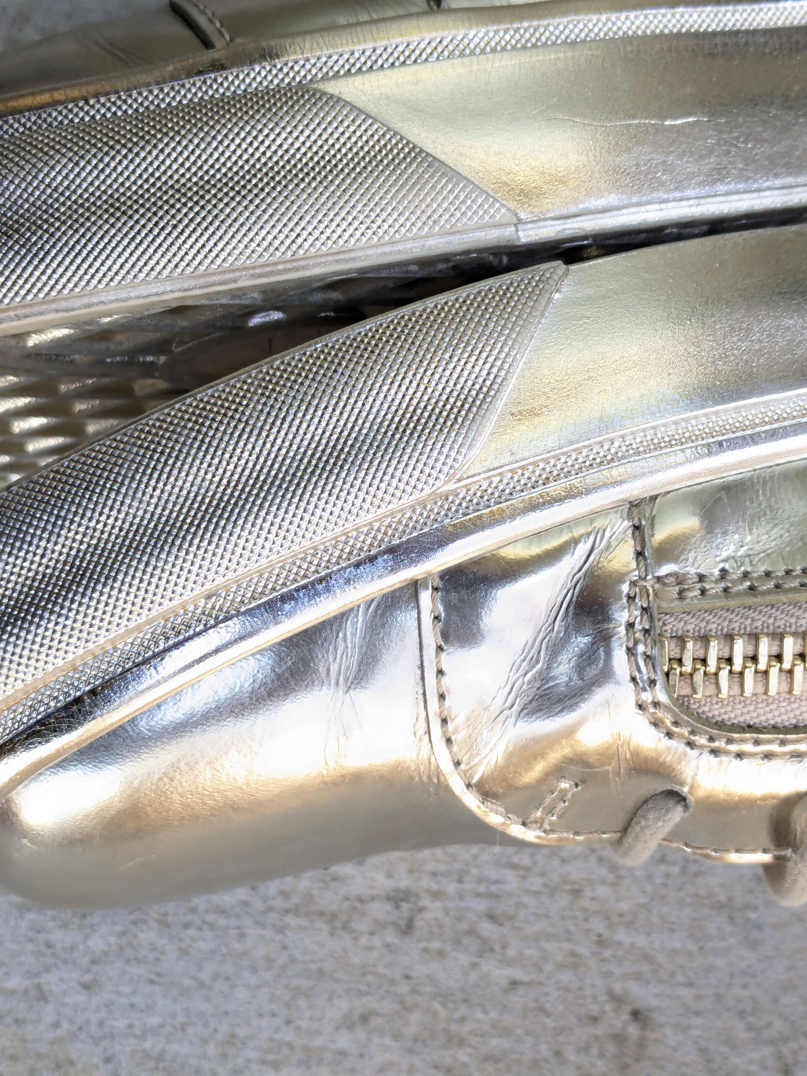 Giuseppe Zanotti Giuseppe Zanotti High Tops Gold Metallic 11 44 Size US 11 / EU 44 - 10 Thumbnail