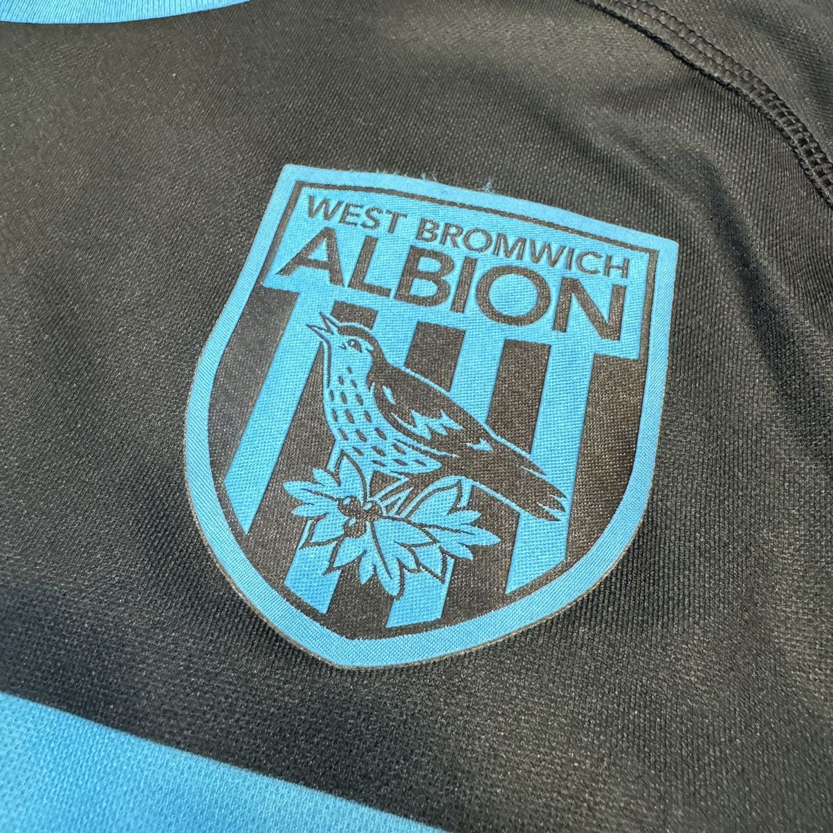 Puma West Bromwich 18/19 third away #19 Rodriguez Size US M / EU 48-50 / 2 - 5 Thumbnail