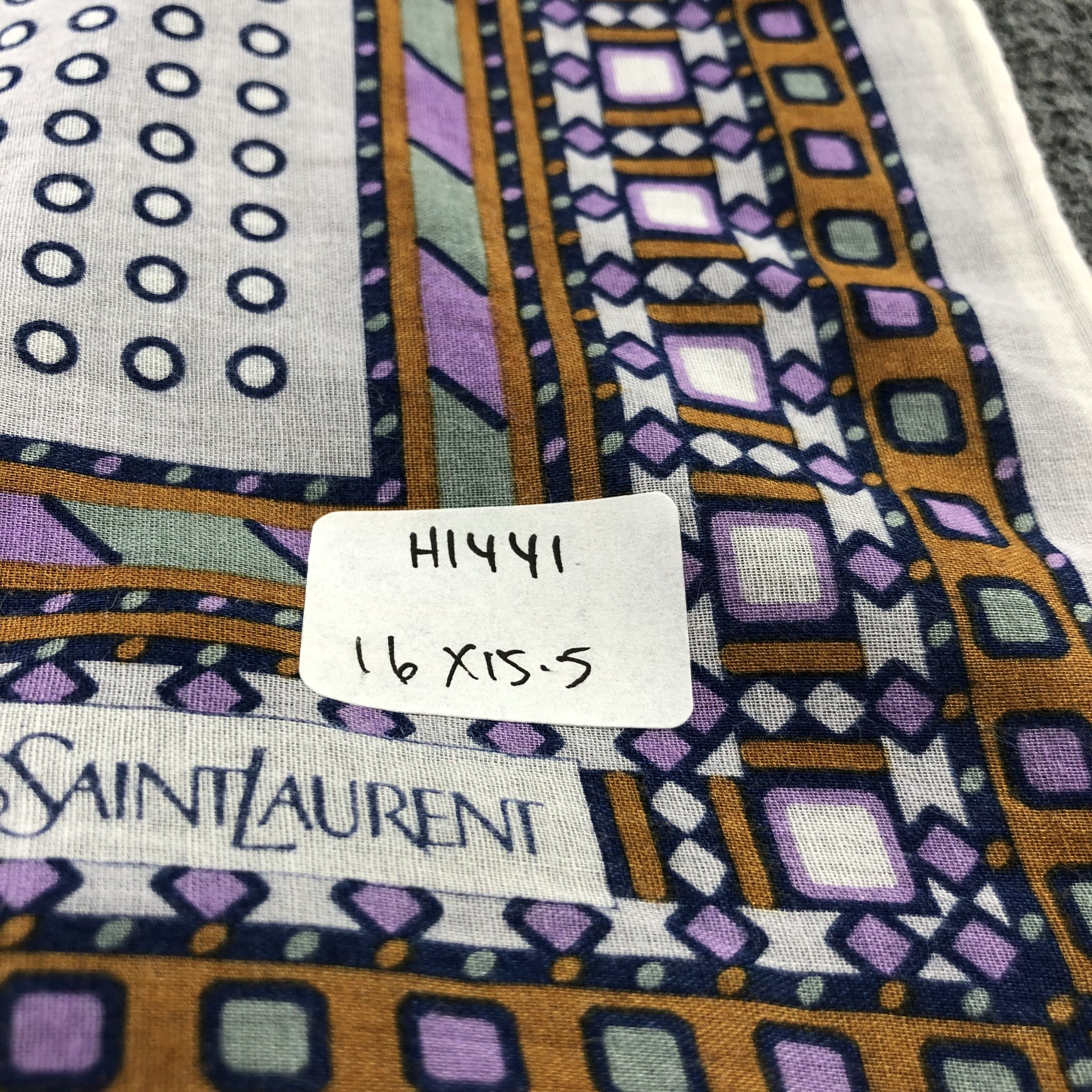 Vintage × Yves Saint Laurent Yves Saint Laurent Handkerchief Neckerchief Bandana H1441 Size ONE SIZE - 7 Thumbnail