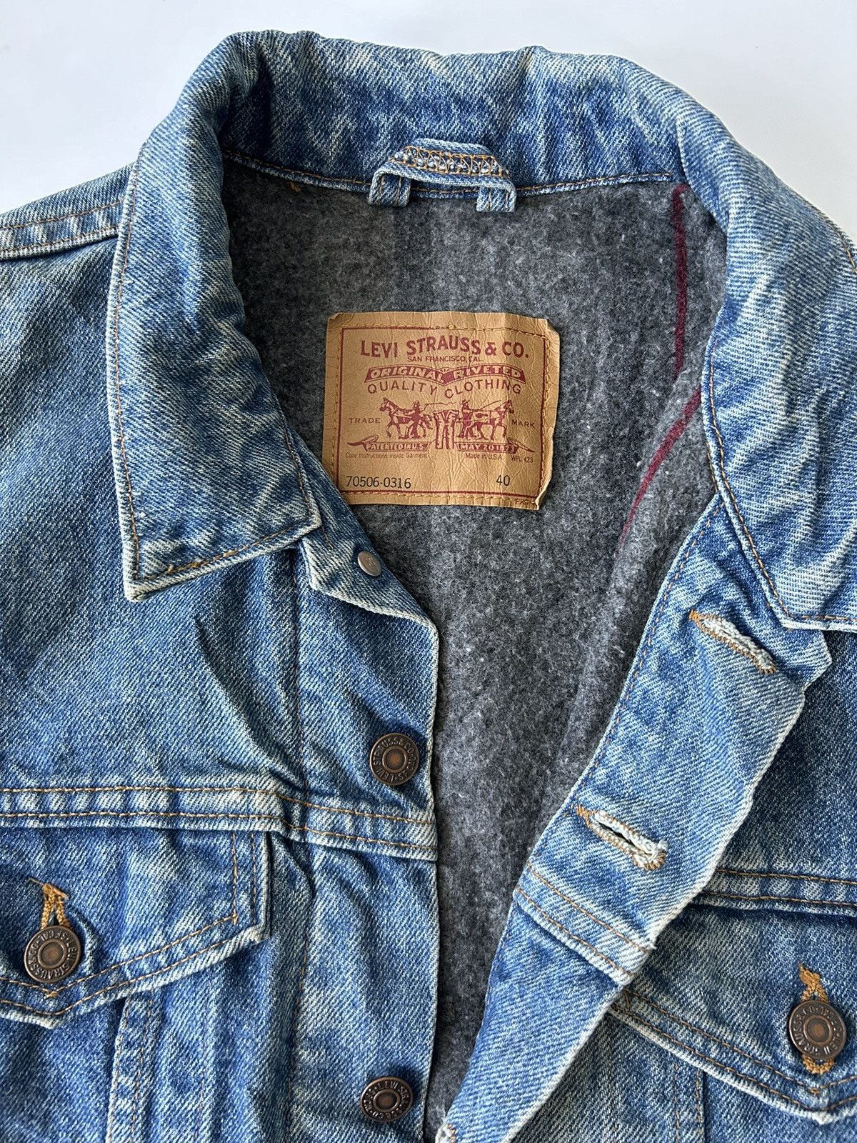 LVC × Levi's VINTAGE 90s LEVI’s BLANKET LINED DENIM TRUCKER JACKET Size US L / EU 52-54 / 3 - 6 Thumbnail