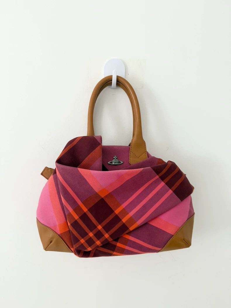 Vivienne Westwood Vivienne Westwood size os Red and pink speckled pleated irr Size ONE SIZE - 2 Thumbnail