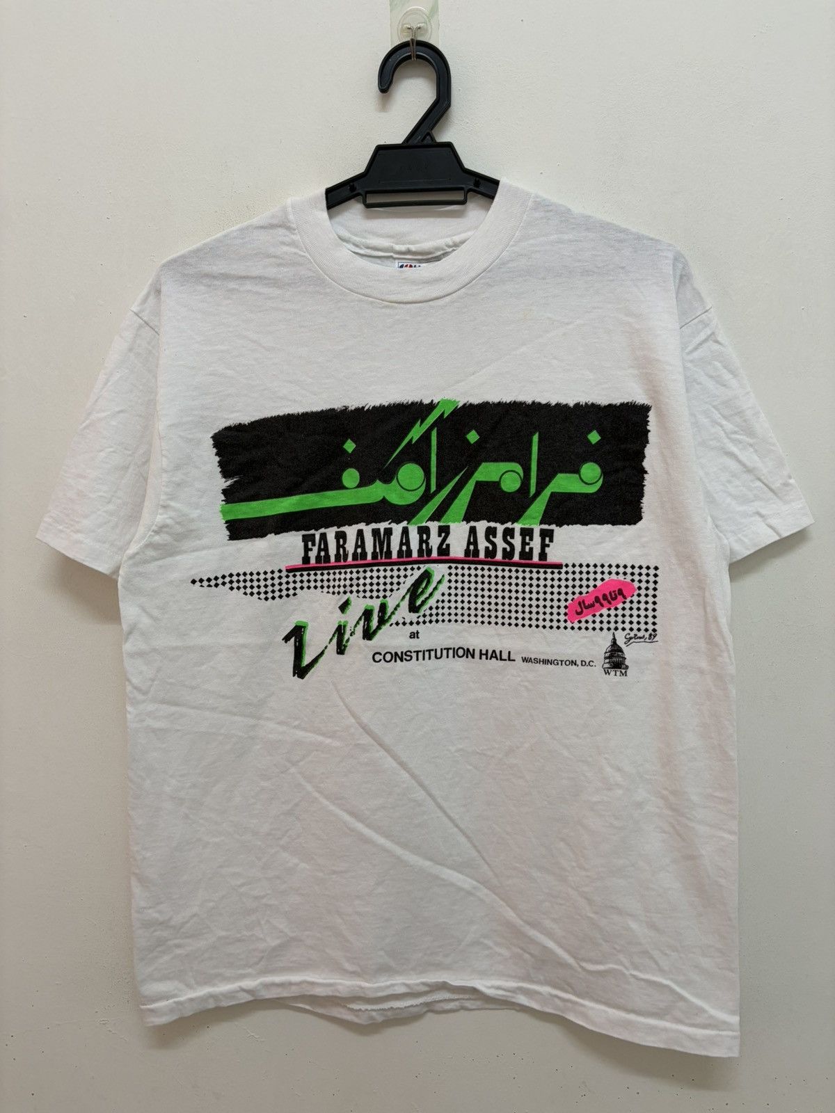 Band Tees 80s 1989 FARAMARZ ASSEF PERSIAN IRANIAN POP STAR CONCERT TEE Size US L / EU 52-54 / 3 - 1 Thumbnail