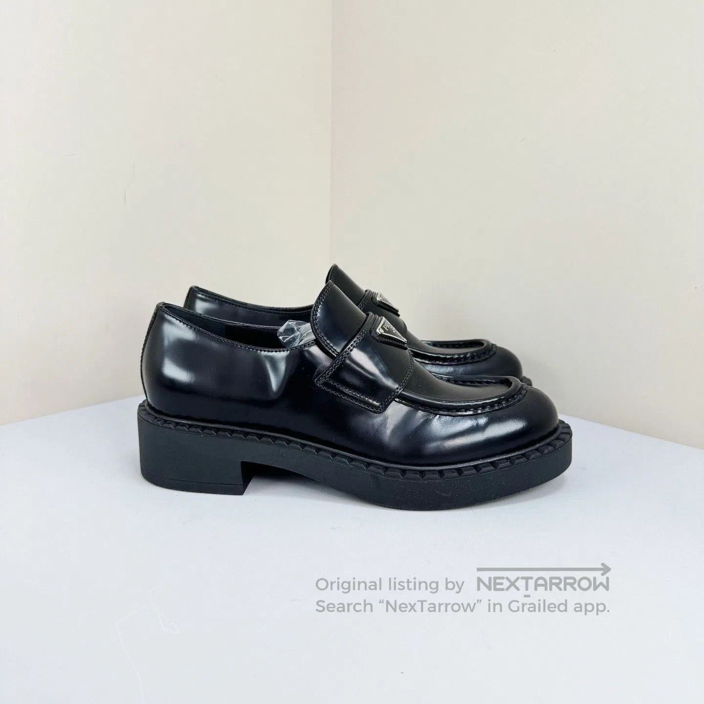 Prada Prada Black Triangle Logo Loafers. Size US 6 / IT 36 - 4 Thumbnail