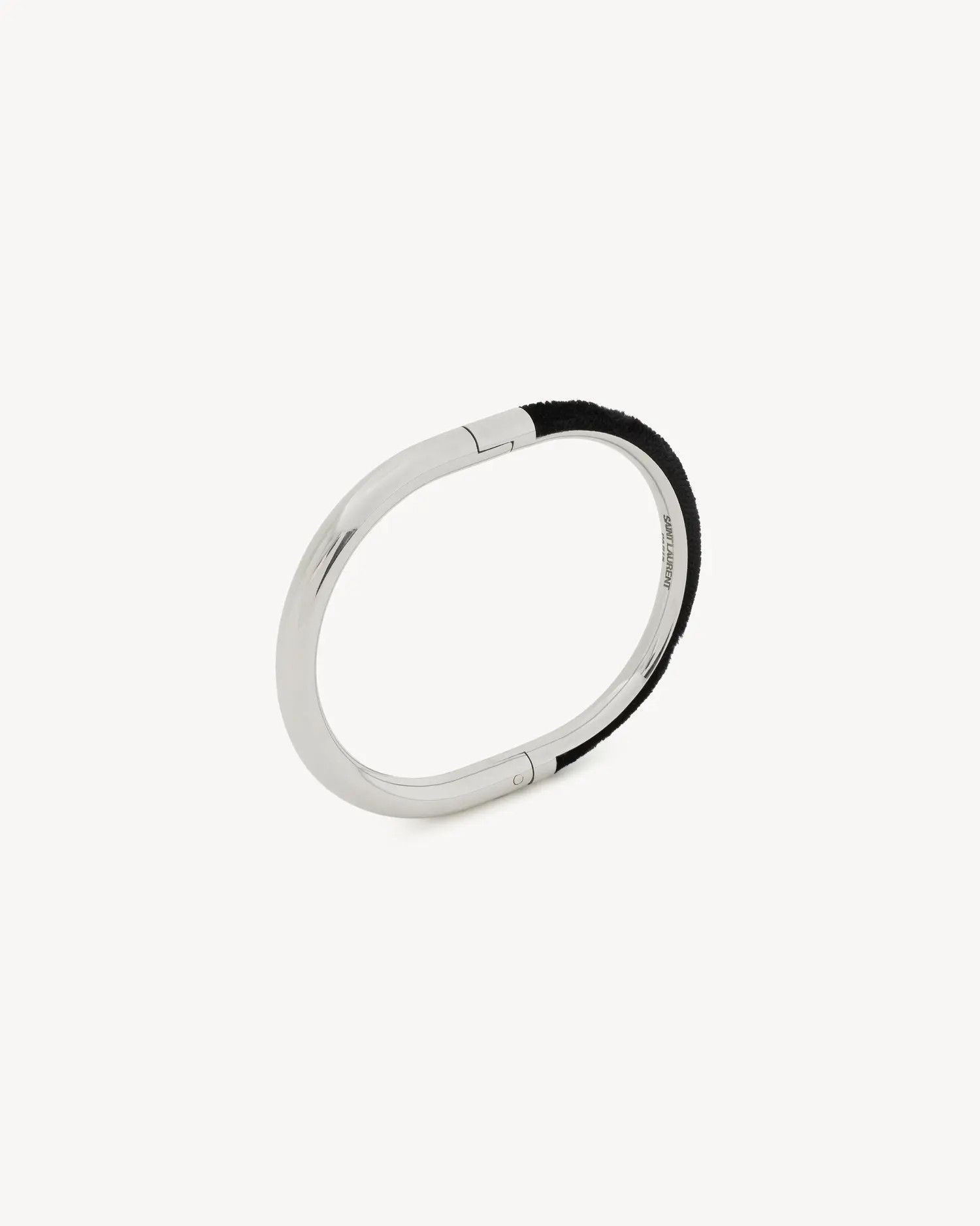 Saint Laurent Paris o1s1wg110325 Size: M / 753256 Duet Oval Bracelet Velvet Size ONE SIZE - 1 Thumbnail