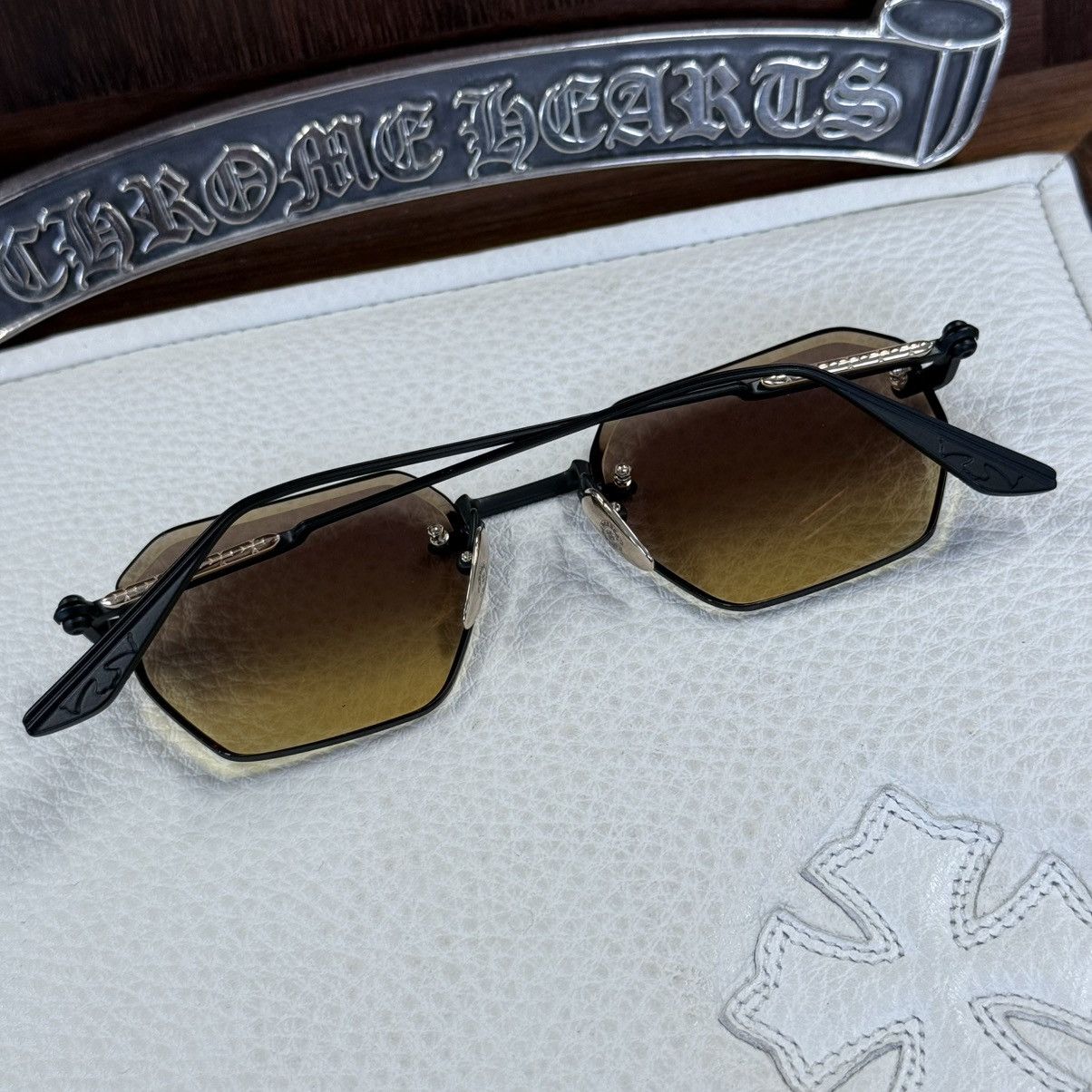 Chrome Hearts Chrome Hearts HOLE SHOT Sunglasses Size ONE SIZE - 2 Thumbnail