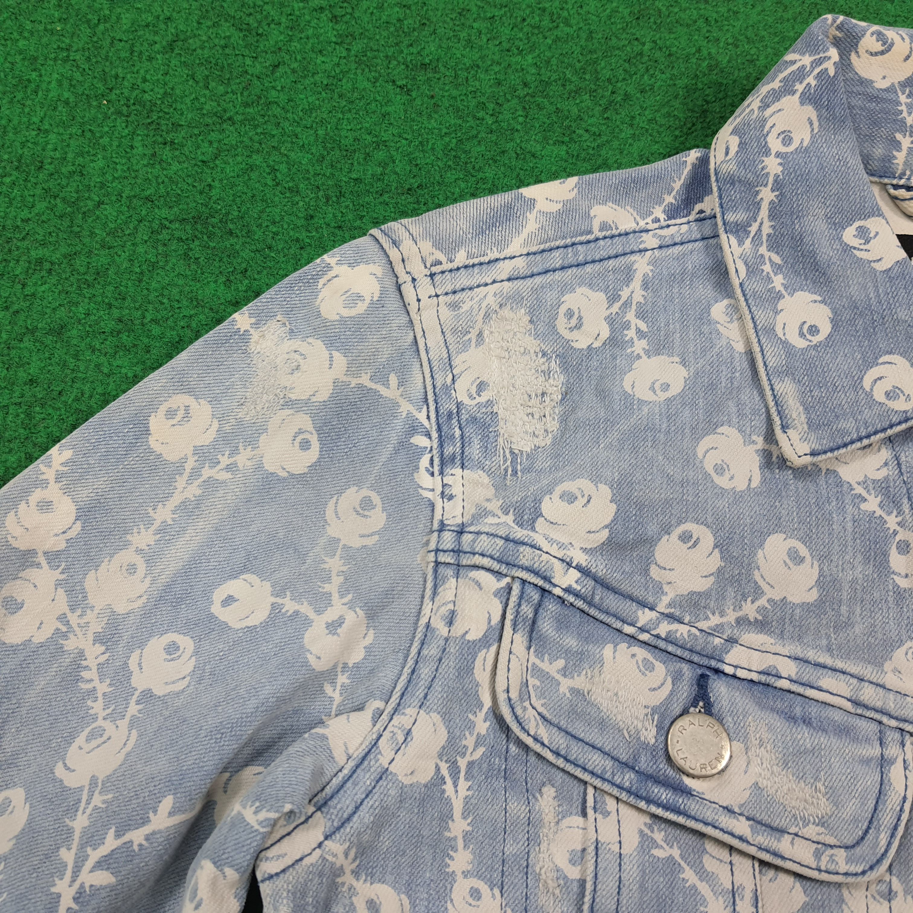 Ralph Lauren Vintage Ralph Lauren Floral Rose Print Denim Jacket C303N14 Size XS / US 0-2 / IT 36-38 - 12 Thumbnail