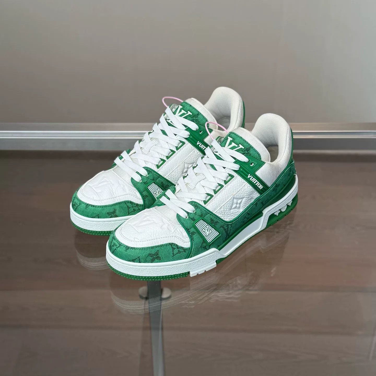 Louis Vuitton Louis Vuitton Trainer White Green Denim Size US 8.5 / EU 41-42 - 1 Thumbnail