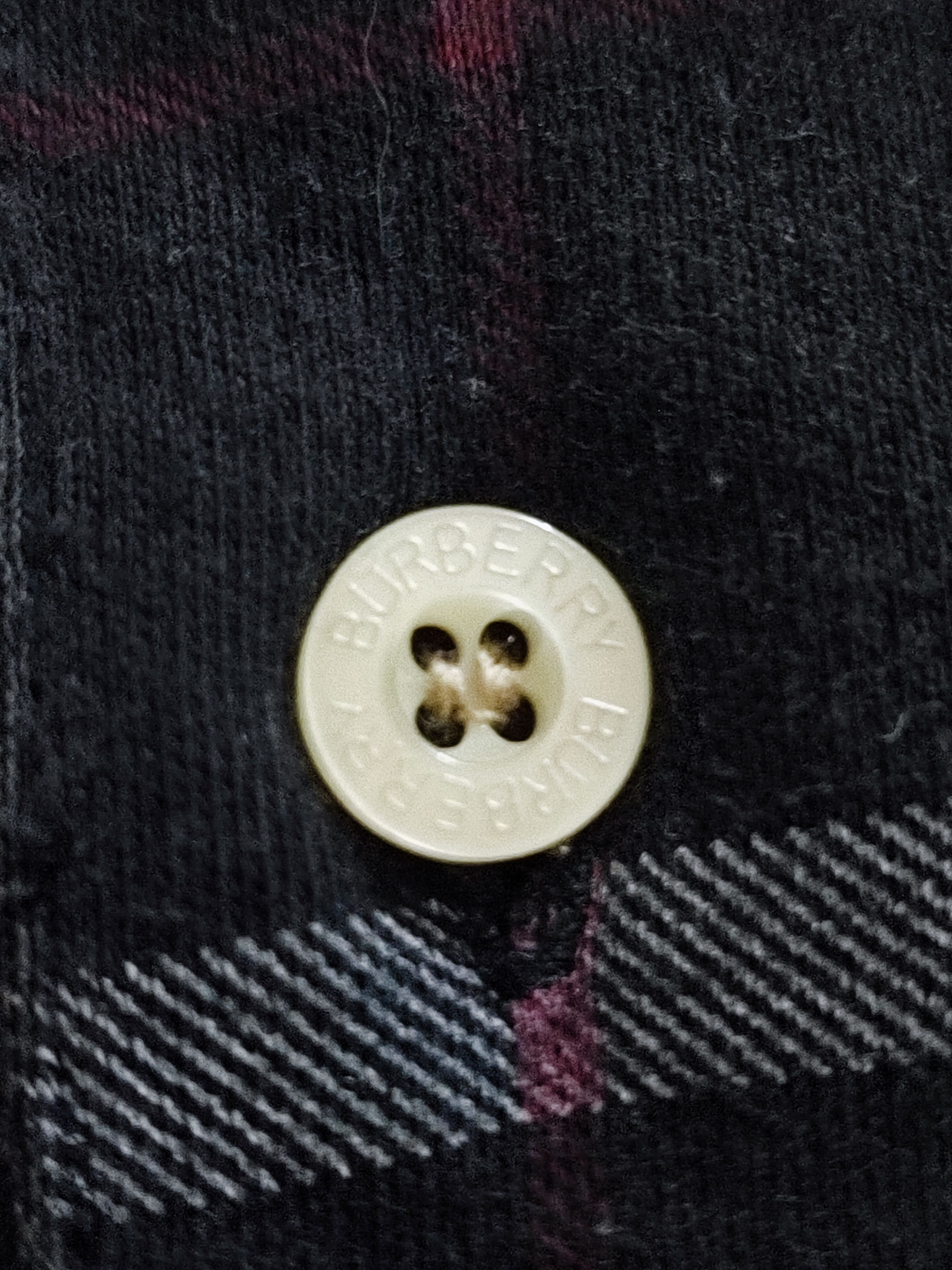 Burberry × Designer Vintage Burberry Black Nova Check Long Sleeve Polo Shirt Size US L / EU 52-54 / 3 - 5 Thumbnail