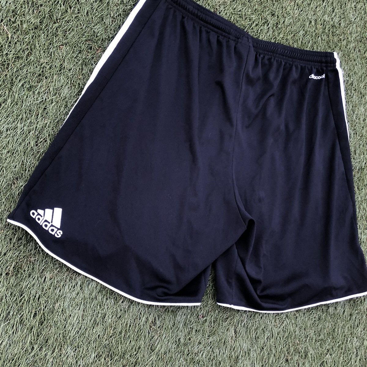 Adidas Adidas shorts Size US 36 / EU 52 - 7 Thumbnail