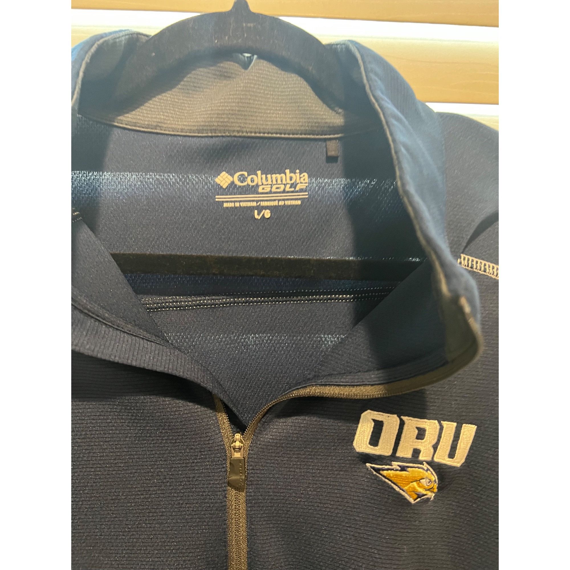 Columbia Columbia Golf Oral Roberts Golden Eagles 1/4 Zip Pullover - Size US L / EU 52-54 / 3 - 2 Thumbnail