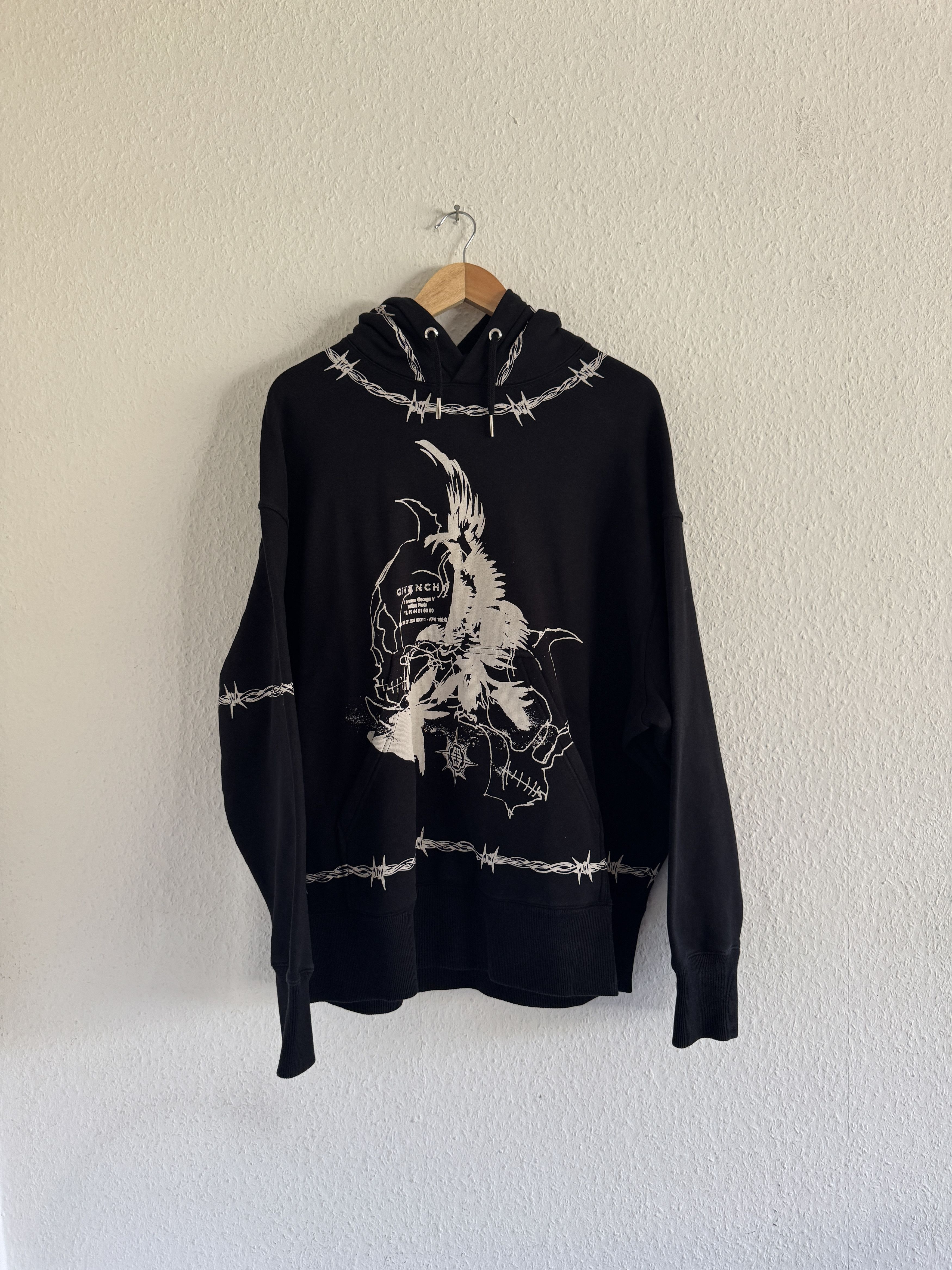 Givenchy Black Barbed Wire Eagle Oversized Hoodie Size US S / EU 44-46 / 1 - 7 Thumbnail