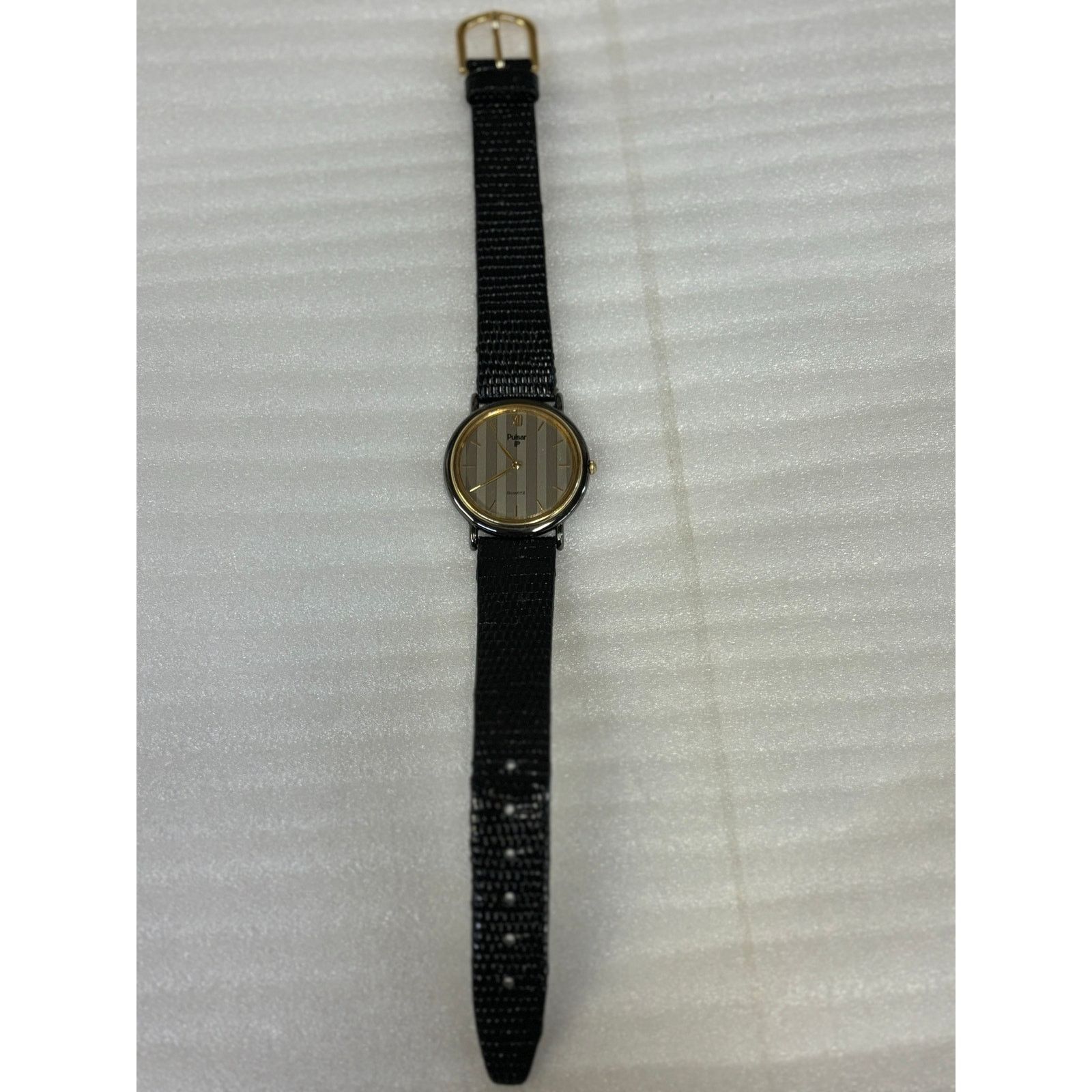 Pulsar Pulsar V320-6049 Genuine Leather Unisex Watch! New Battery! Size ONE SIZE - 7 Thumbnail