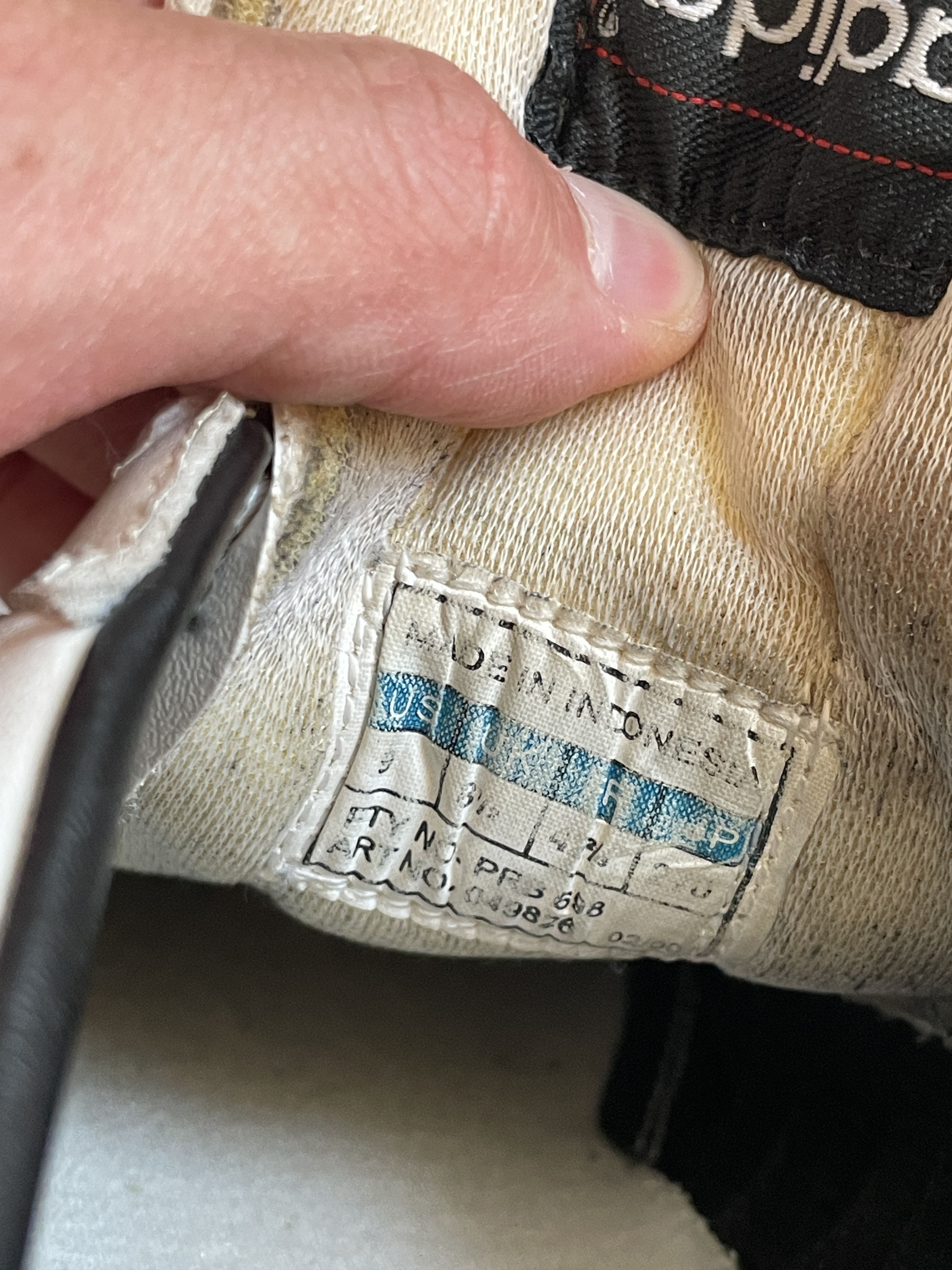 Adidas VINTAGE ADIDAS KAISER SAMBA SOCCER BLOKE LEATHER SNEAKERS Size US 9 / EU 42 - 3 Thumbnail