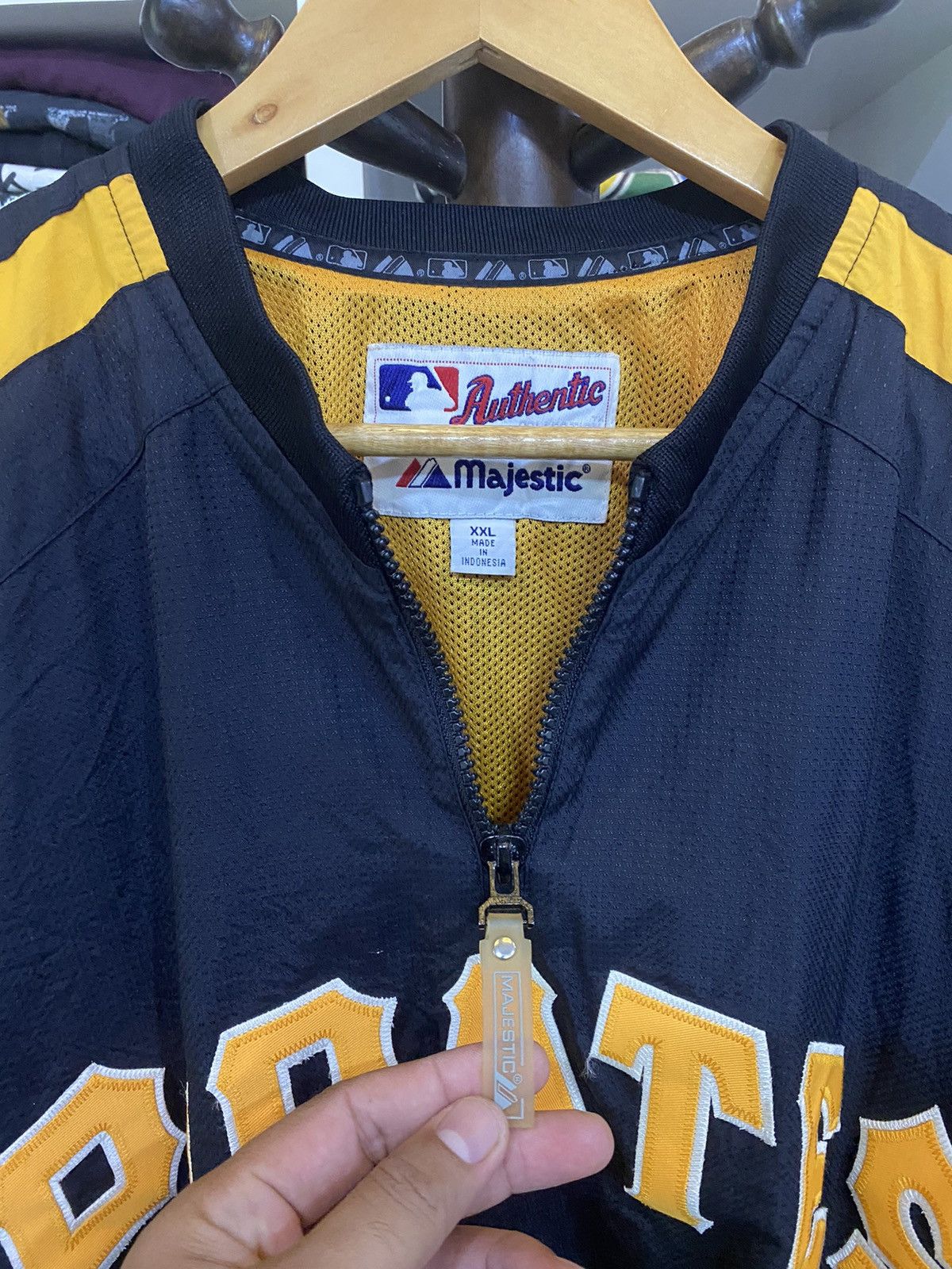 MLB × Majestic × Vintage Vintage MLB Pittsburgh Pirates Sweater Size US XXL / EU 58 / 5 - 10 Thumbnail