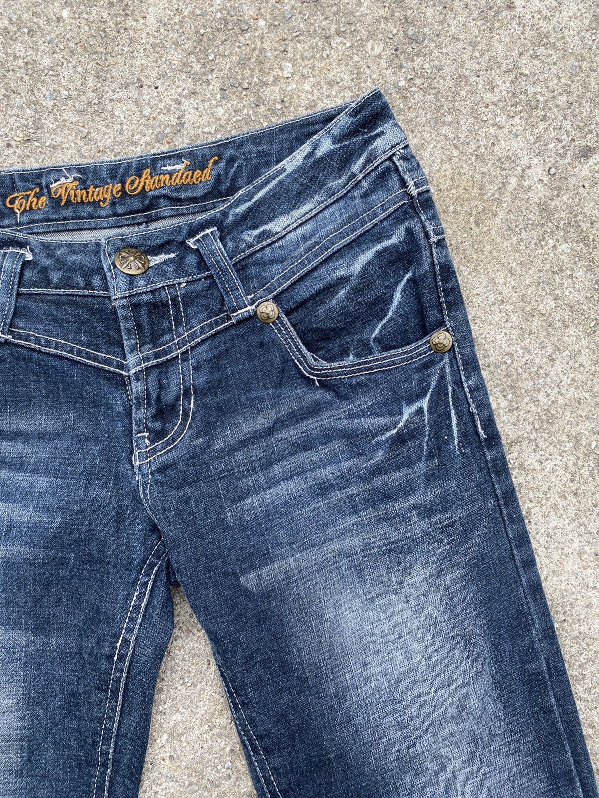 Japanese Brand × Le Grande Bleu (L.G.B.) × Tornado Mart 2000s - Sky Bombers Faded Blue Low Rise Flare Denim Size US 28 / EU 44 - 8 Thumbnail