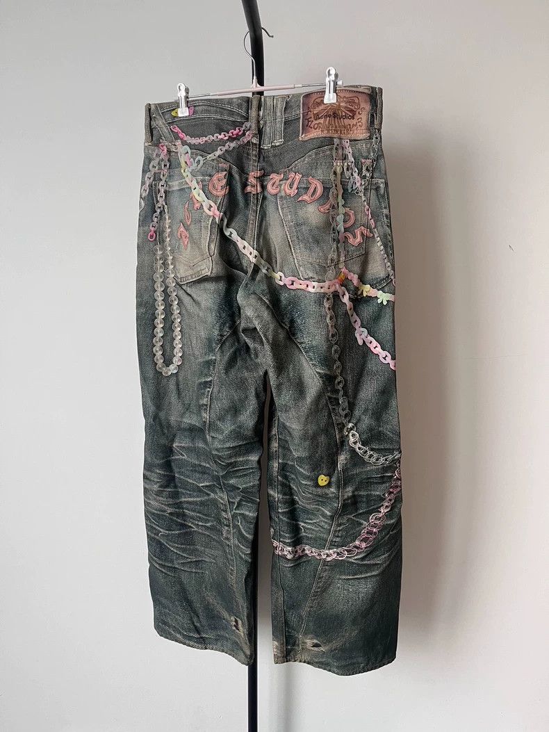 Acne Studios Acne Studios Candy chain low-rise jeans Size US 32 / EU 48 - 2 Thumbnail