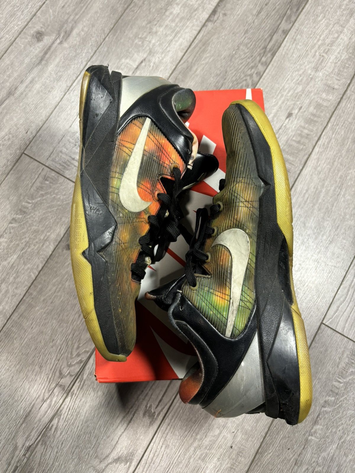 Nike Kobe 7 Galaxy ‘All Star’ Size US 10 / EU 43 - 3 Thumbnail
