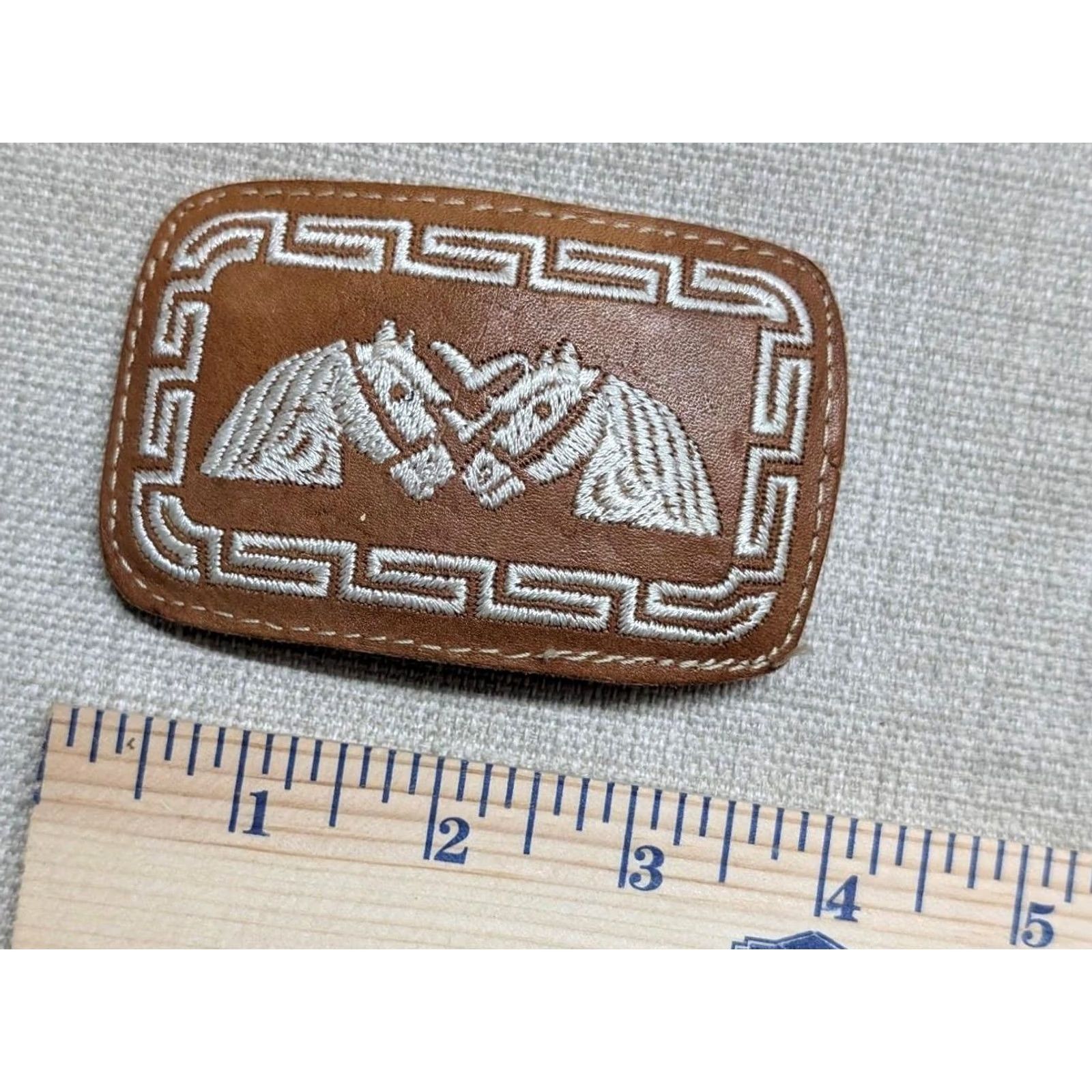 Vintage VINTAGE HORSES western belt buckle EQUESTRIAN leather HANDCRAFTED stitched belt buckle Men Brown 3.5 x 2.25" fits 2" width Size ONE SIZE - 2 Thumbnail