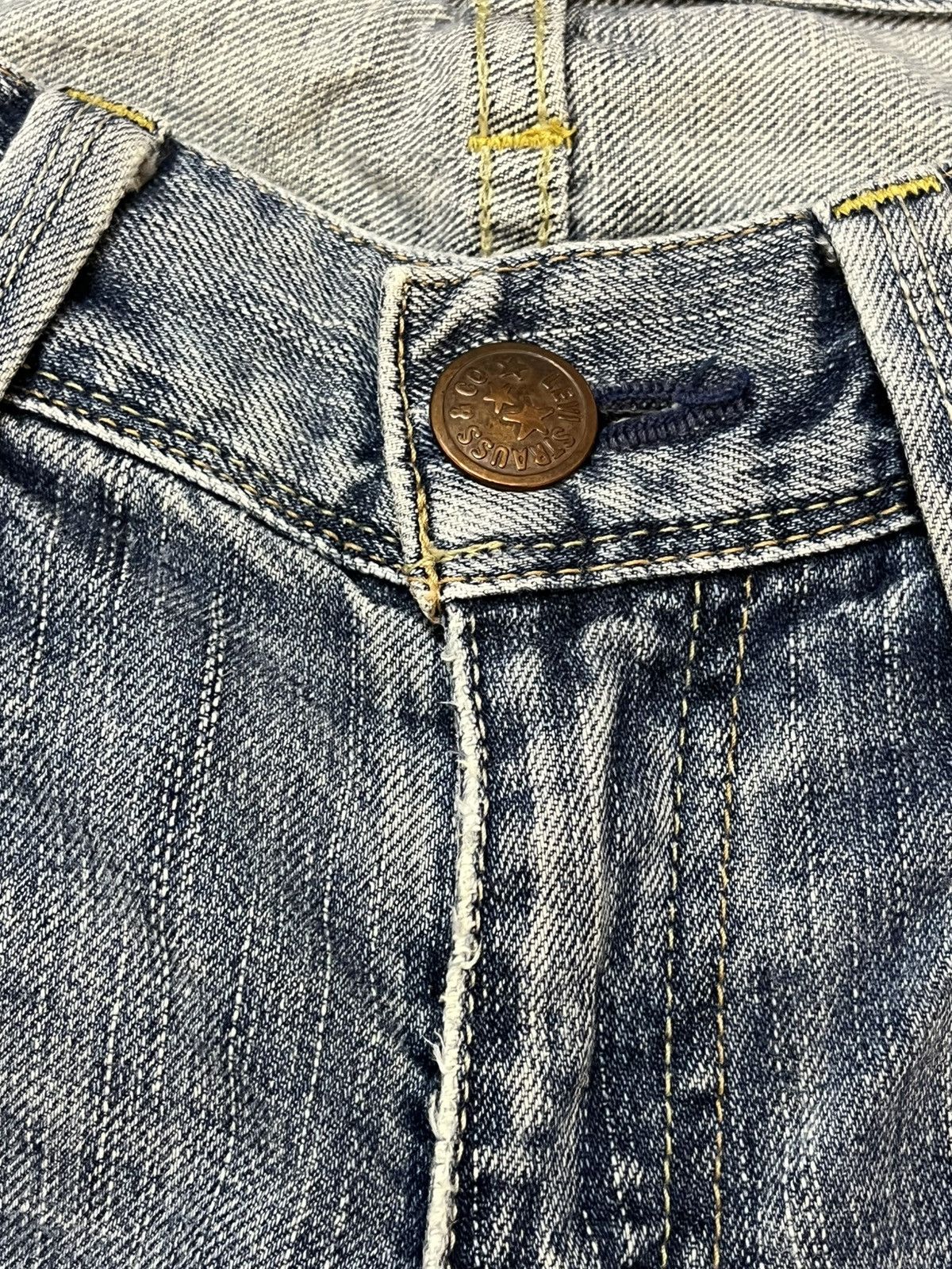 LVC × Levi's × Levi's Vintage Clothing Vintage Levi’s 927 Flare Bootcut Faded Denim Size US 32 / EU 48 - 9 Thumbnail